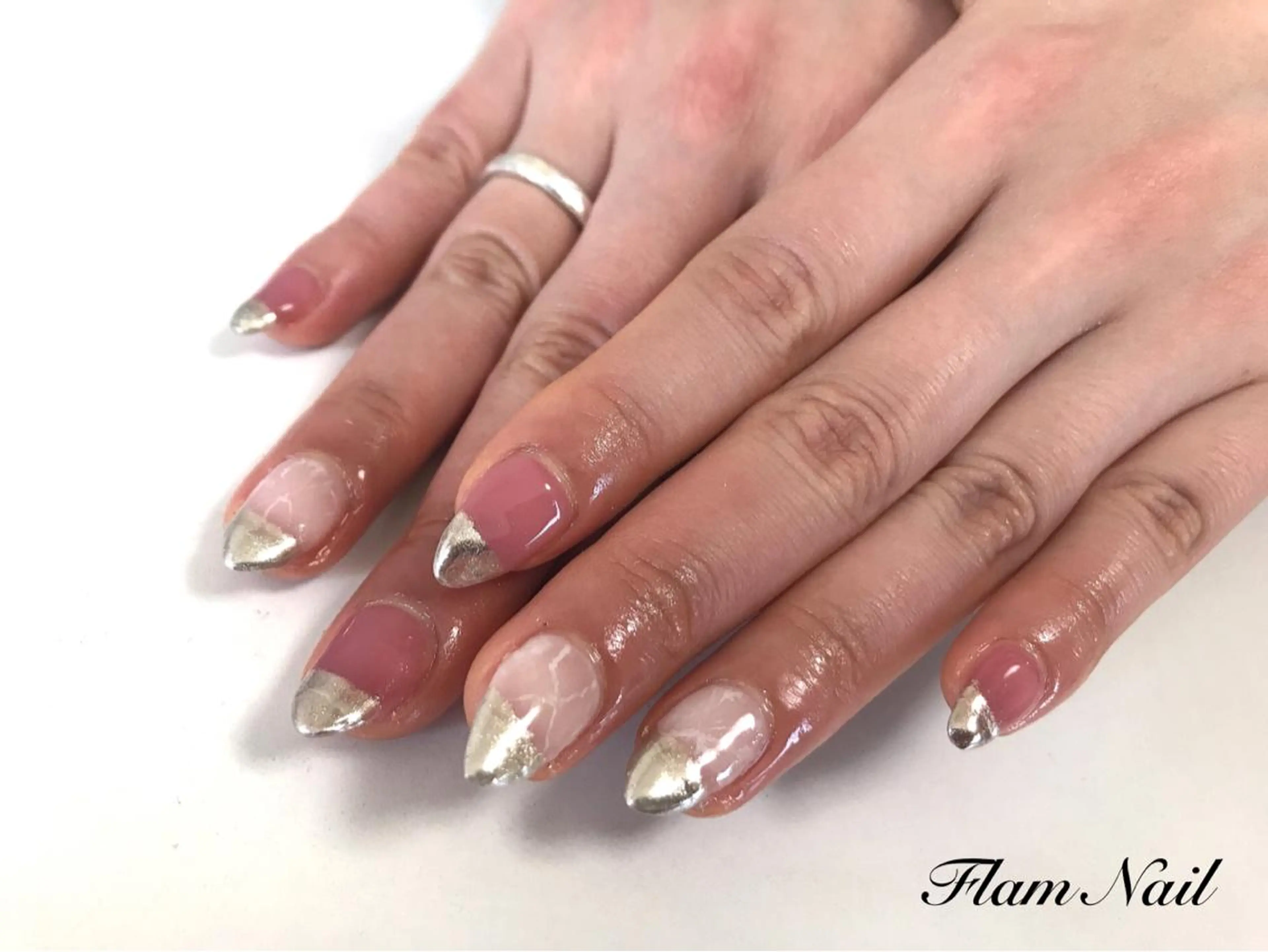 ネイル ミラーネイル ピンク Flam Nailのネイルデザイン