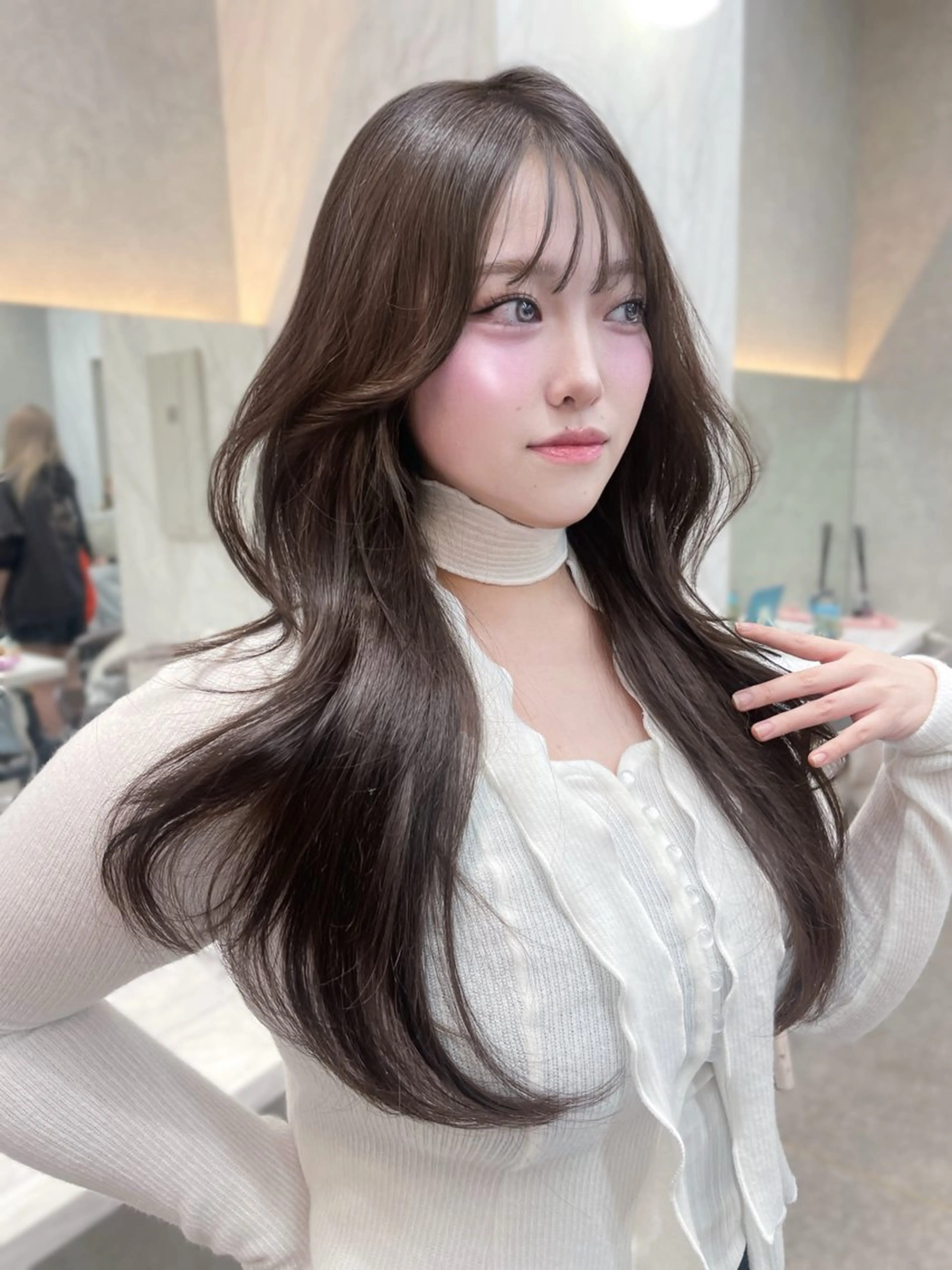 セミロング カット ヘアカラー MOE 福岡韓国ヘア✧︎のヘアスタイル