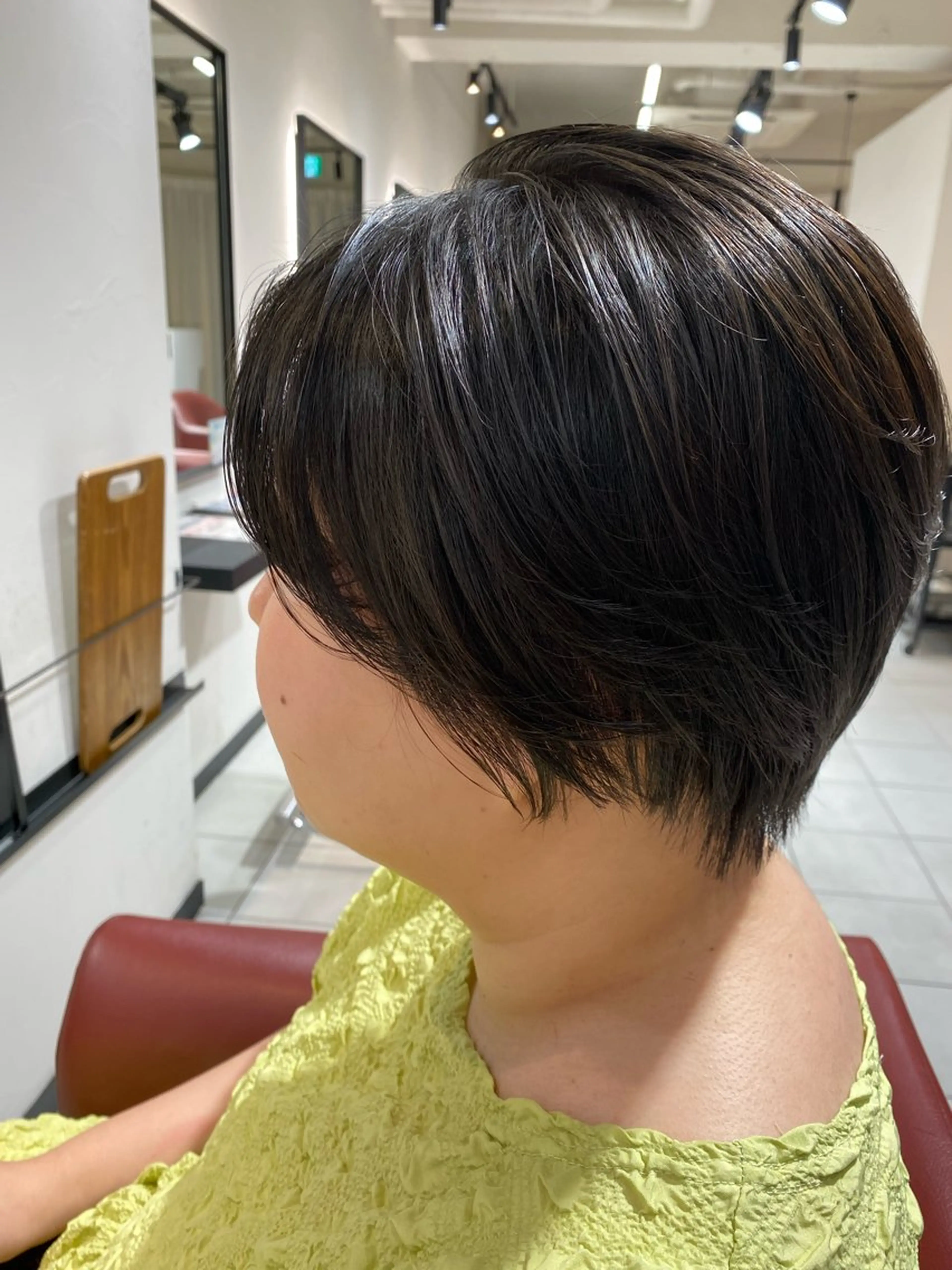 ショート equri×SHISEIDO所属・下田 希/レディースカットのヘアスタイル