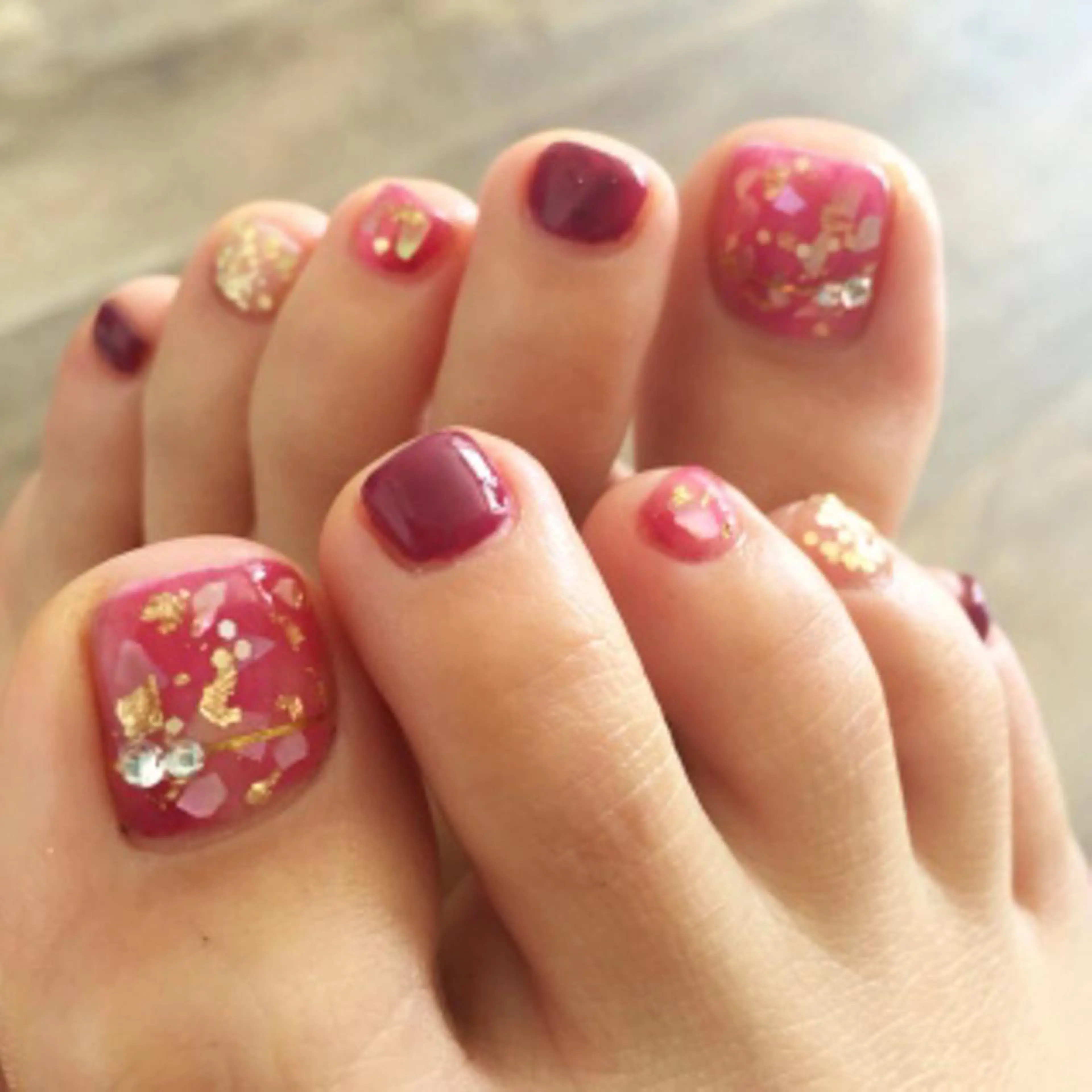 ネイル フットネイル さゆりネイル&ビューティーサロン所属・古屋 早友里のネイルデザイン