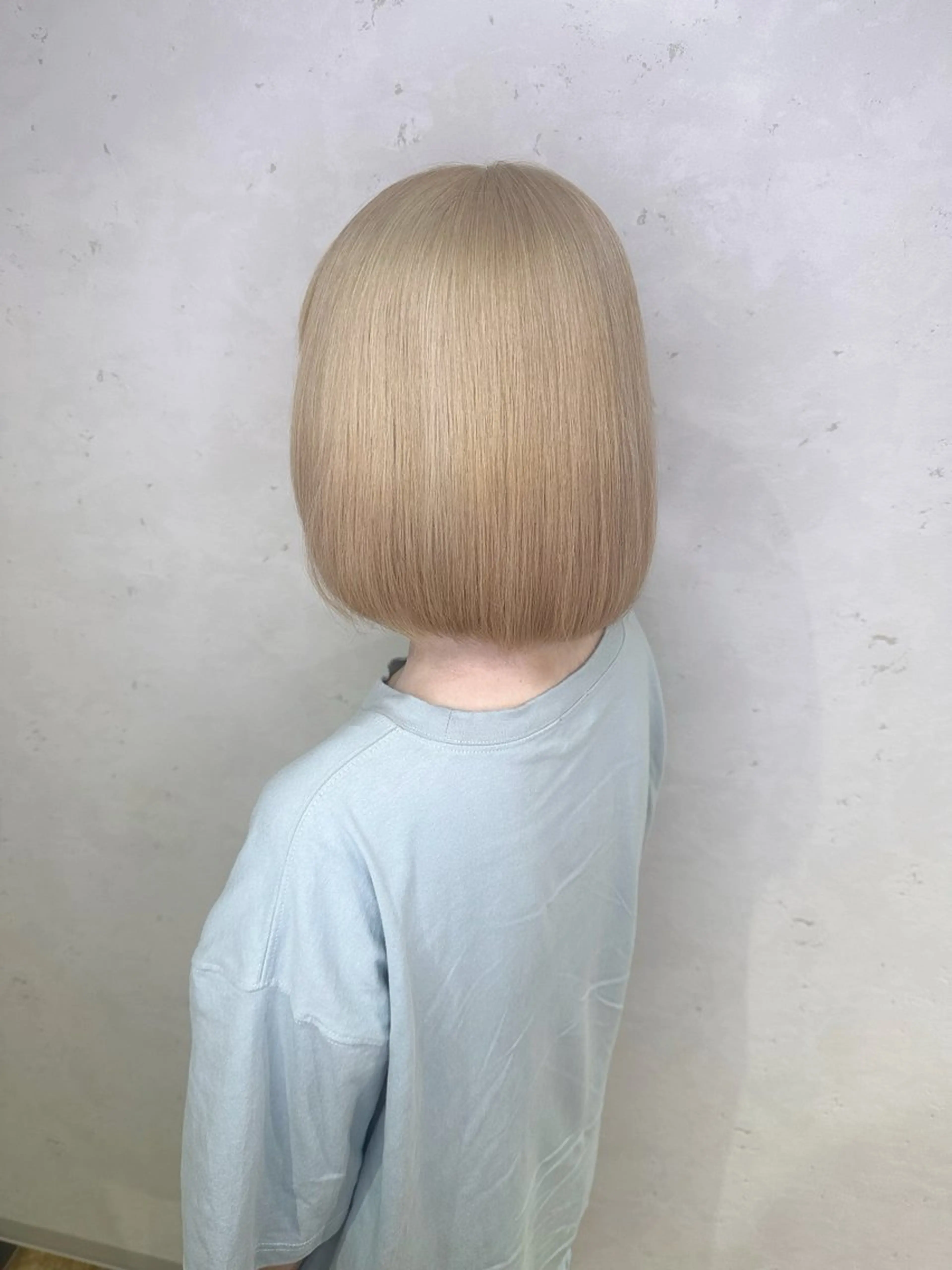 ショート カラー vifkrone所属・心斎橋ダブルカラー ⭐️カラー　タカヤマのヘアスタイル