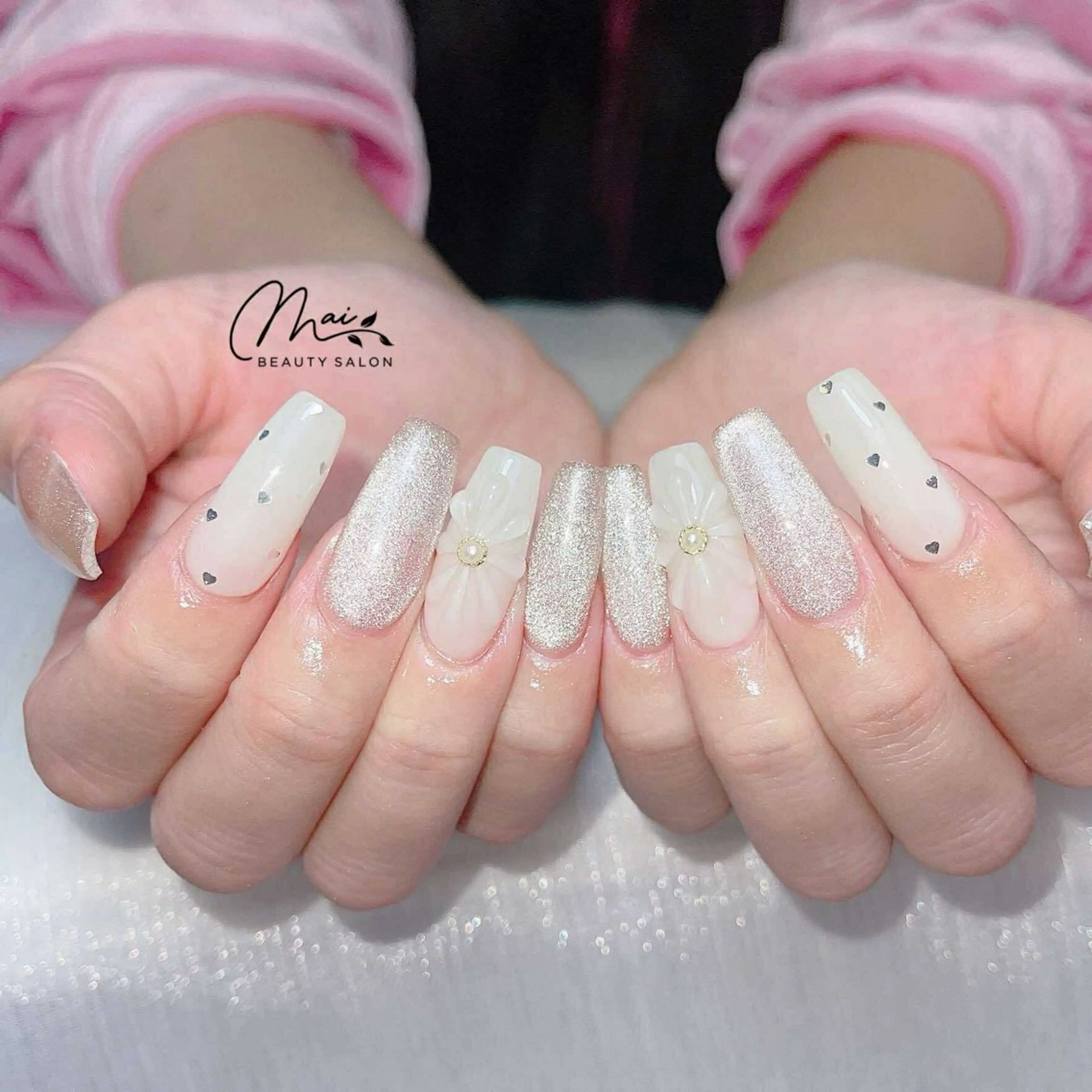 ネイル ボルドー チークネイル 成人式 フラッシュネイル フットネイル ハンドネイル MaiBeauty Niのネイルデザイン