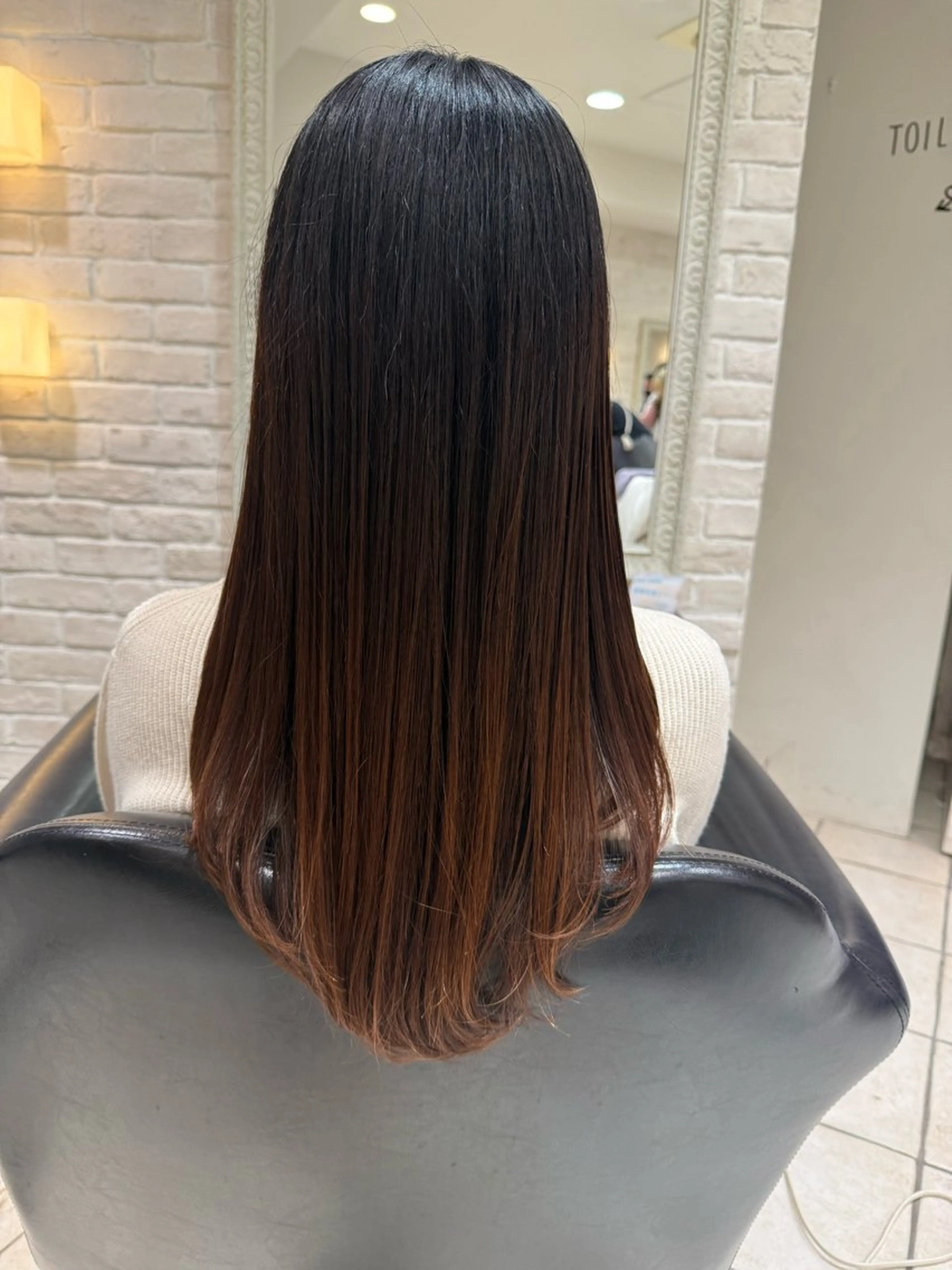 ロング ボブ 韓国風ヘア レイヤーカット 🩵RIKO🩵 透明感カラー🫧のヘアスタイル