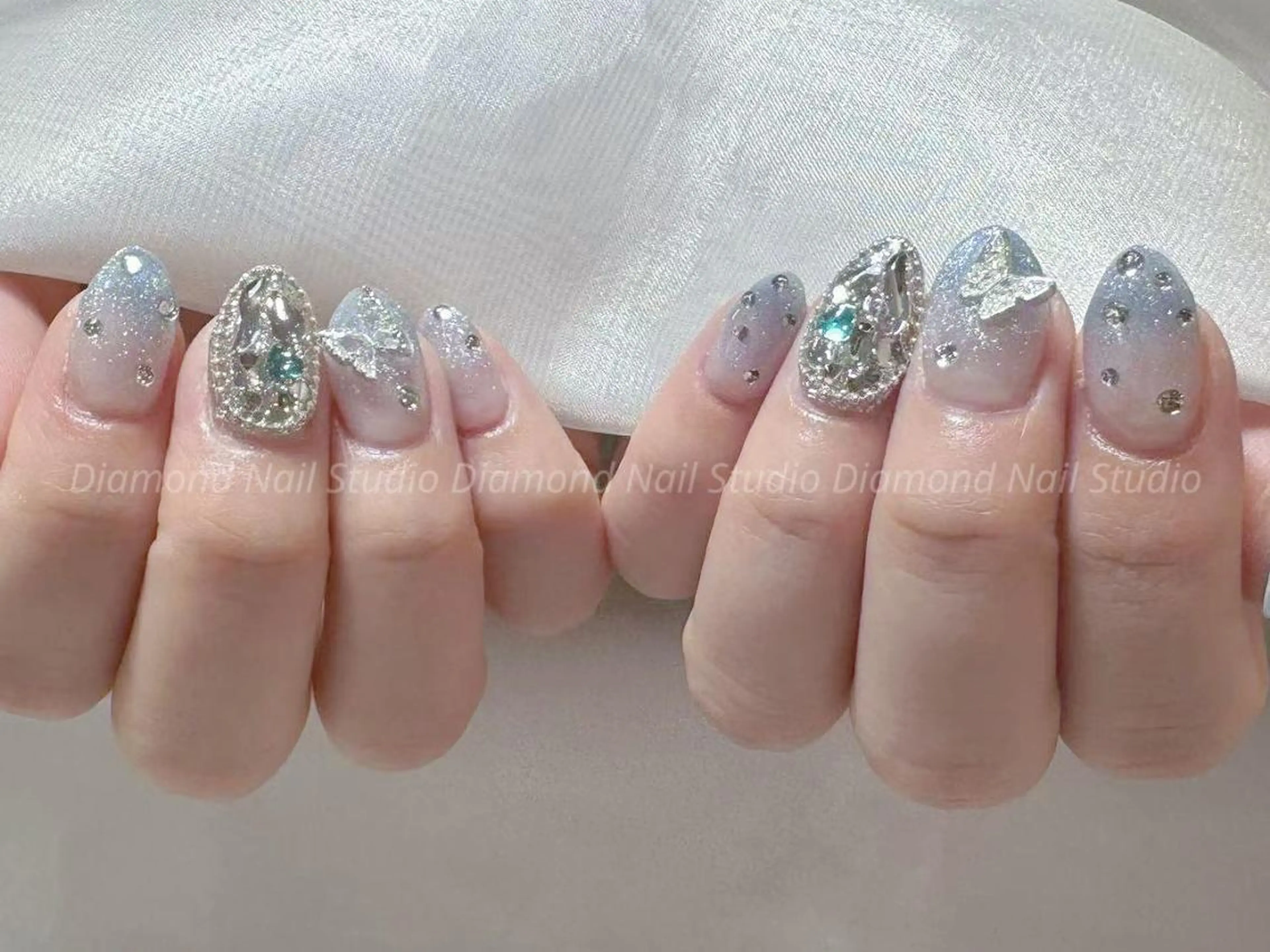 ネイル アートネイル オーロラネイル ガーリー キラキラネイル 韓国ネイル ハンドネイル DIAMOND Nail🍒のネイルデザイン