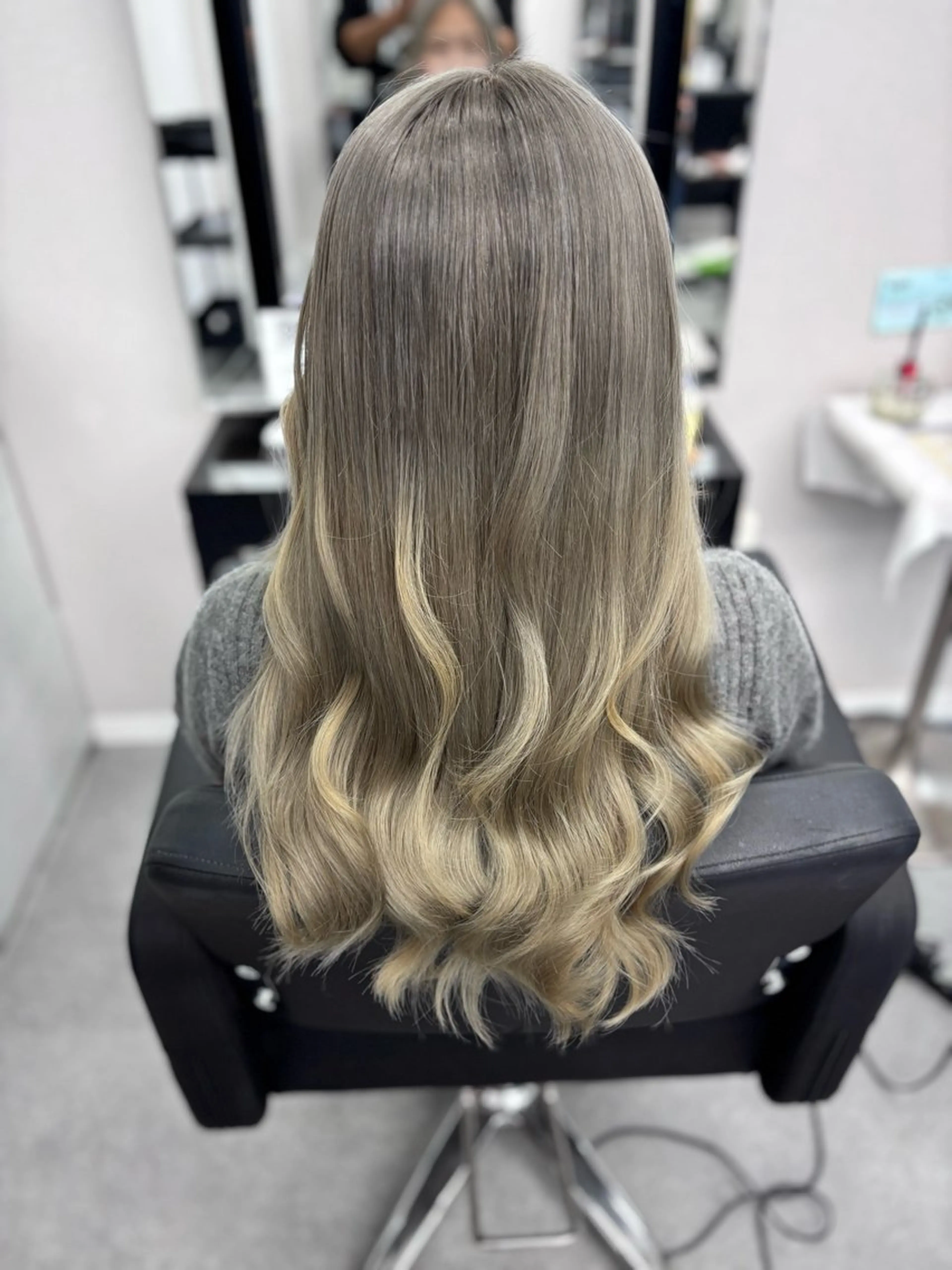 ロング エクステ ALPHA りくやのヘアスタイル