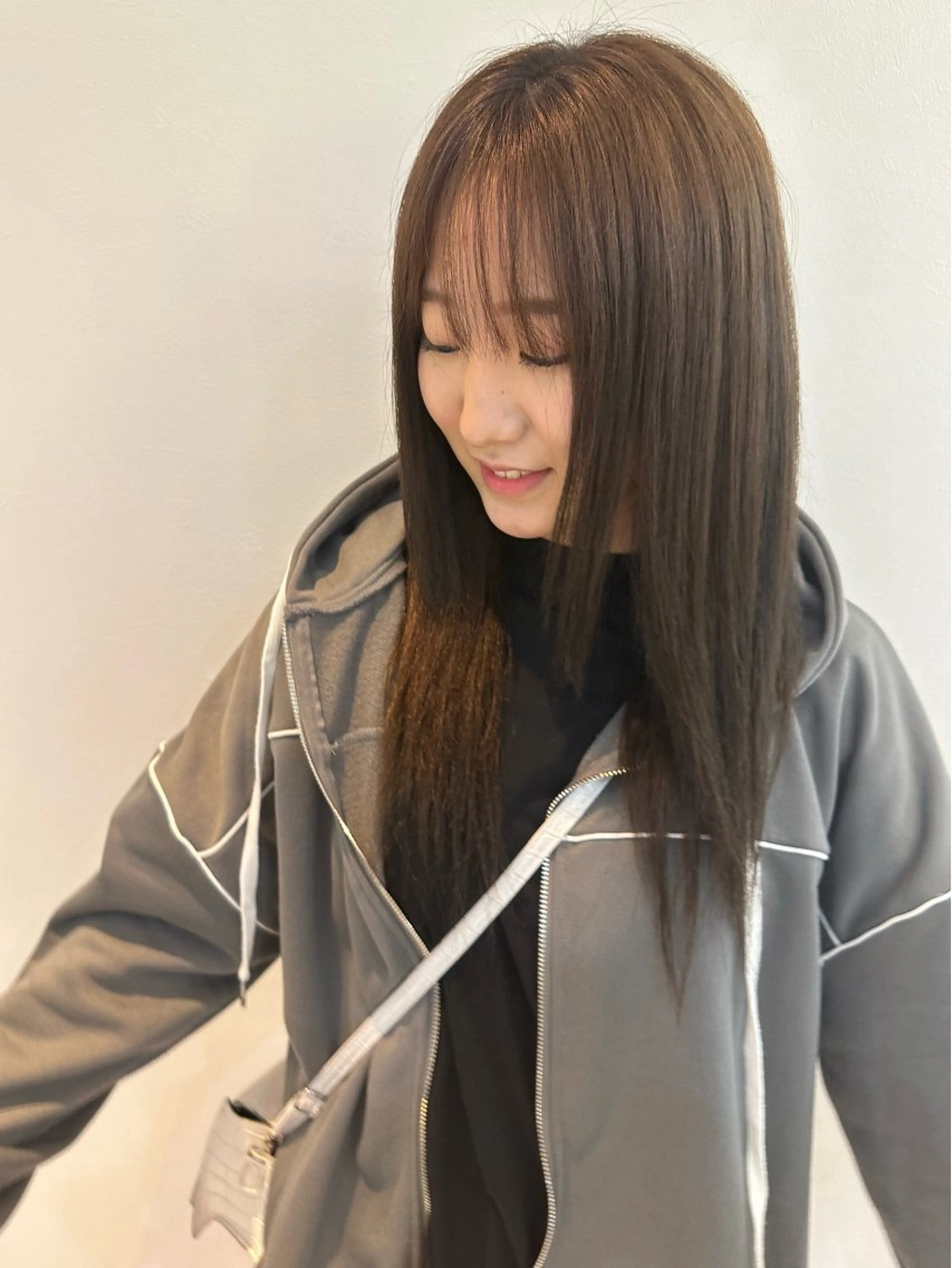 ロング カラー Nakamura Manaのヘアスタイル