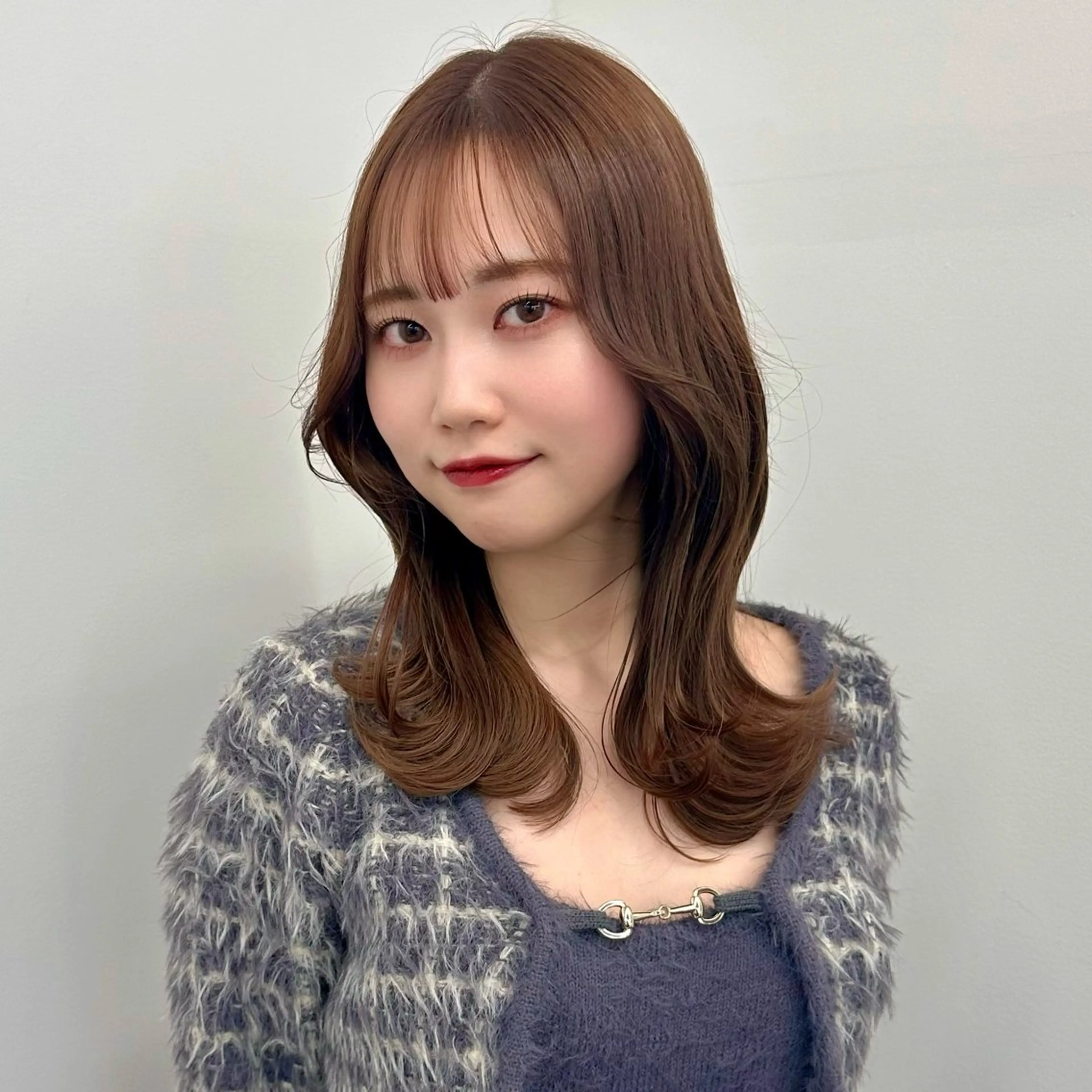 ミディアム カラー カット ヘアカラー トリートメント ブリーチなし/レイヤ ー特化🌈Tommyのヘアスタイル