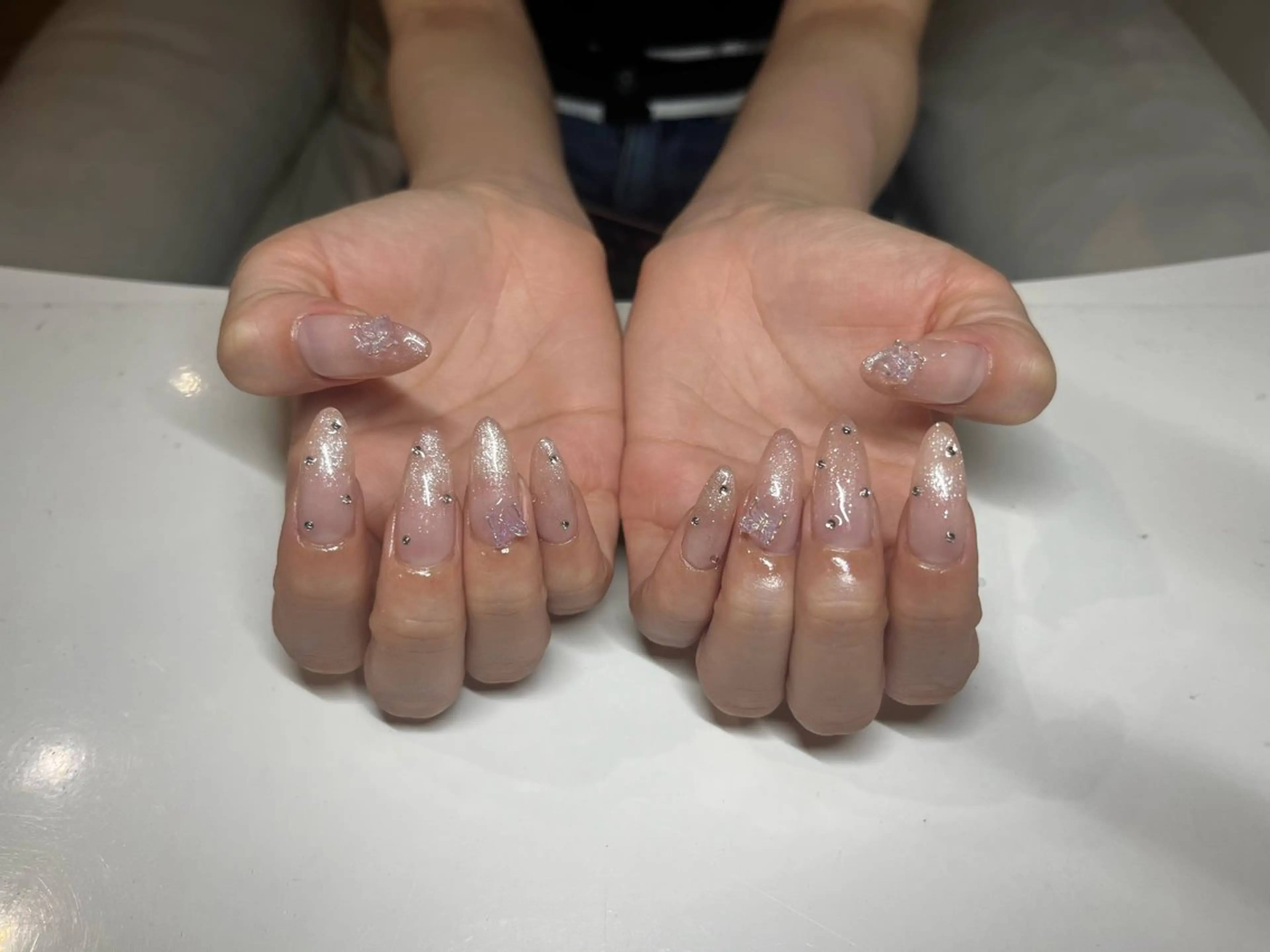 ネイル ラメ(グリッター) ラメグラデーション ロングネイル 持ち込み ピンク ハンドネイル イーミリー市川店 moekaのネイルデザイン