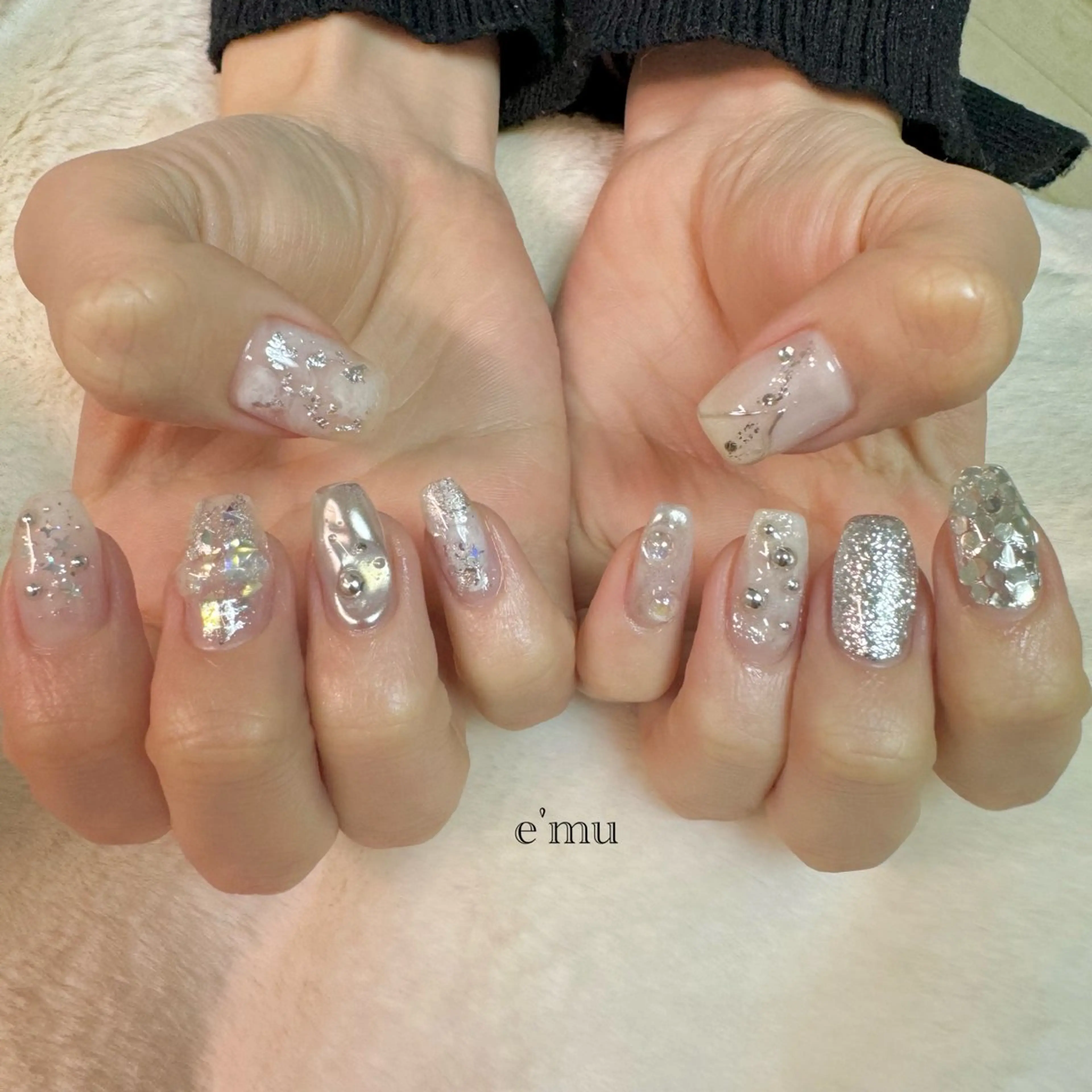 ネイル ニュアンスネイル シルバー ハンドネイル nail salon e'mu💐のネイルデザイン