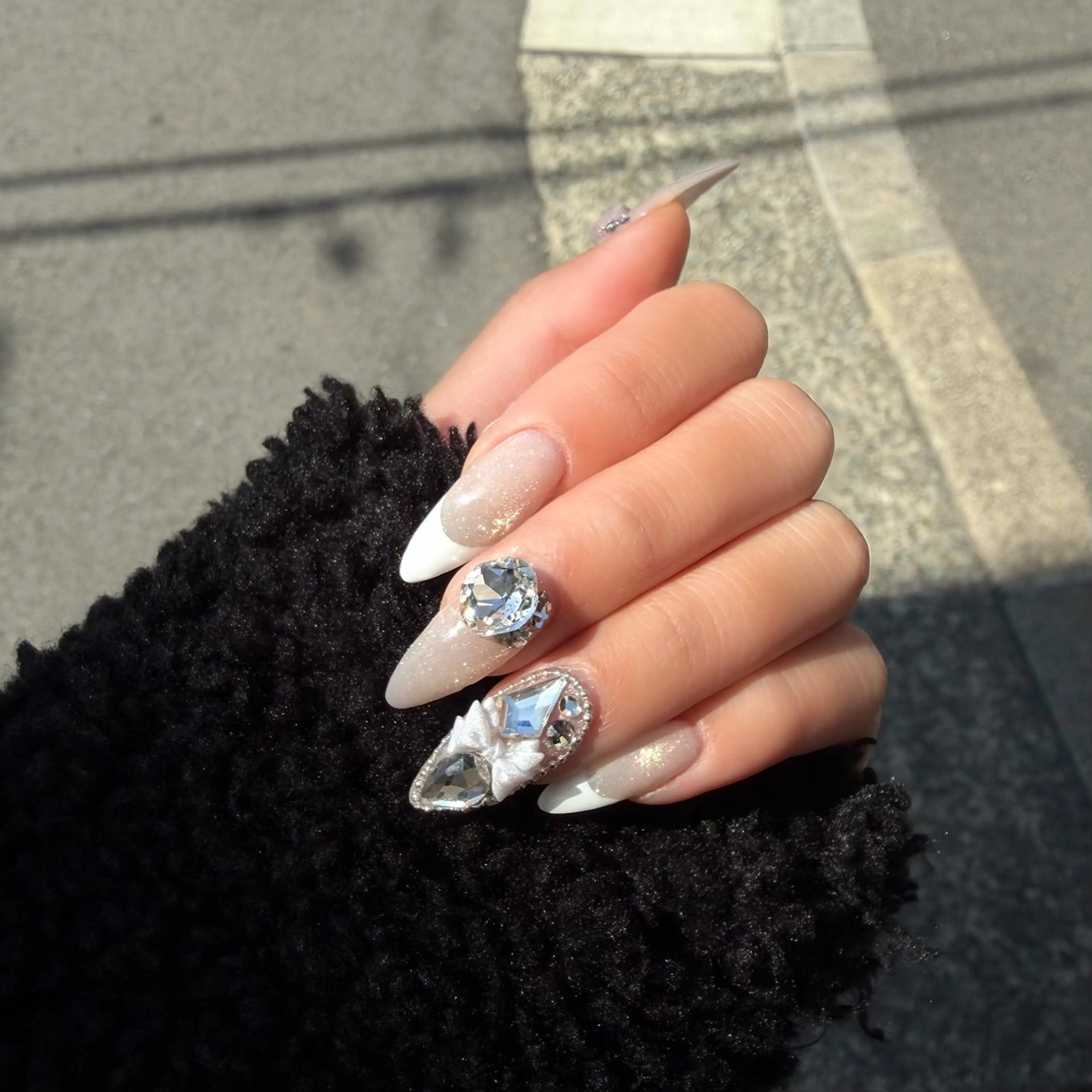 ネイル キラキラネイル 韓国ネイル ハンドネイル Salon emm所属・Salon emm emmのネイルデザイン