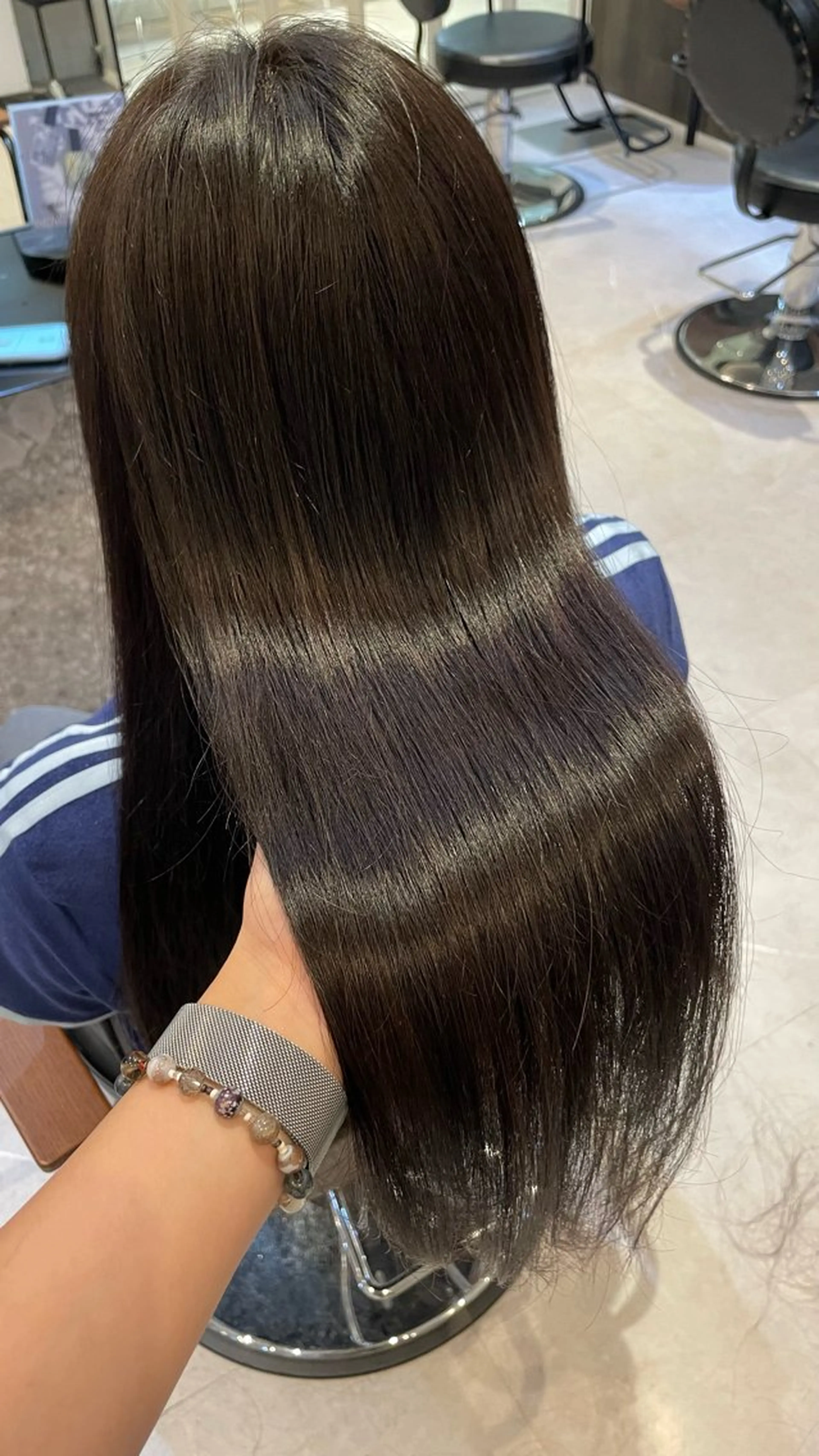 カット トリートメント オリーブカラー🫒/ 透明感カラー/みゆのヘアスタイル