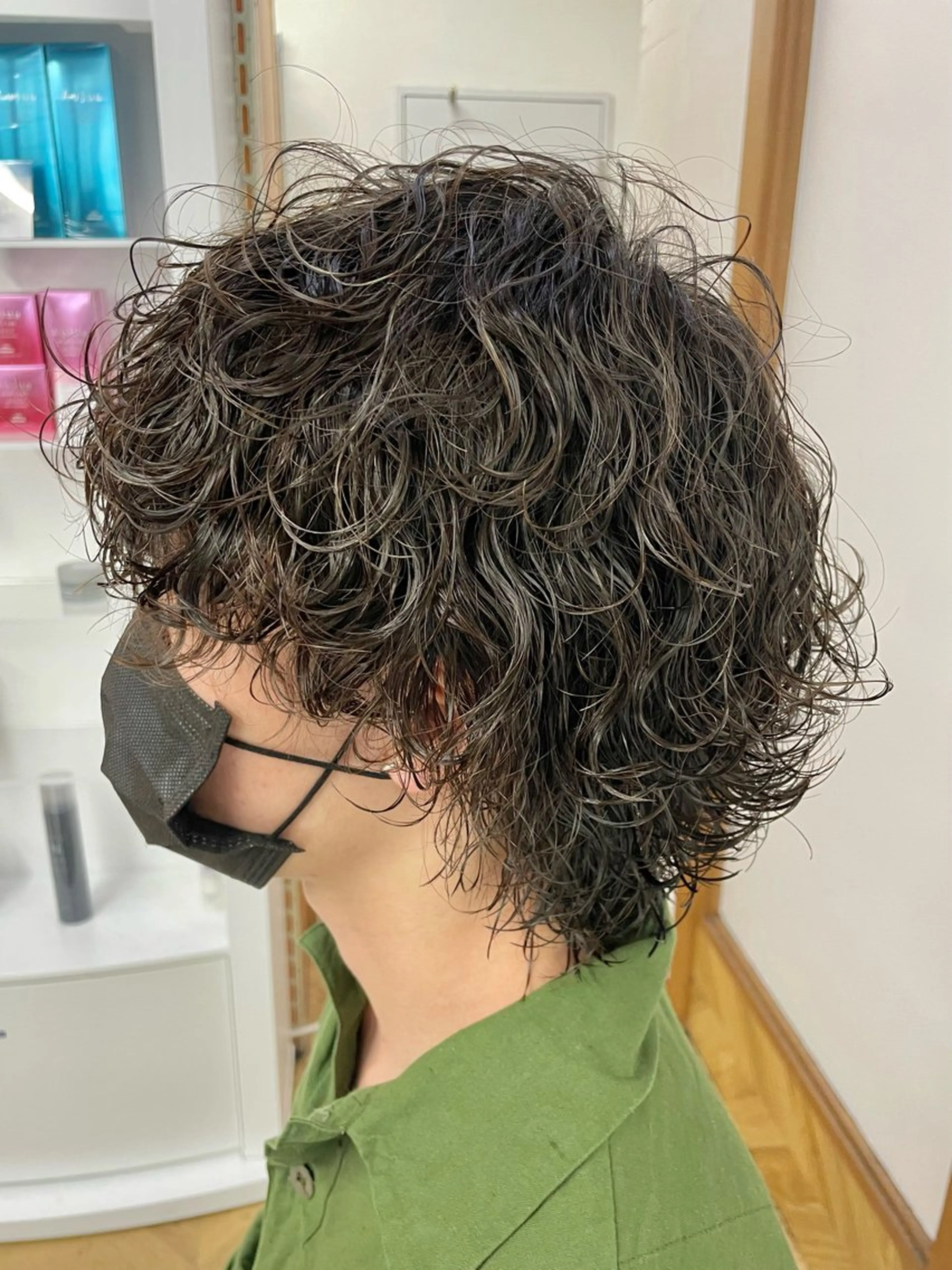 パーマ メンズ 波巻きパーマ メンズウルフカット ウルフカット カット パーマ トリートメント 立川/過去1の毛流れ パーマ/しゅーとのヘアスタイル