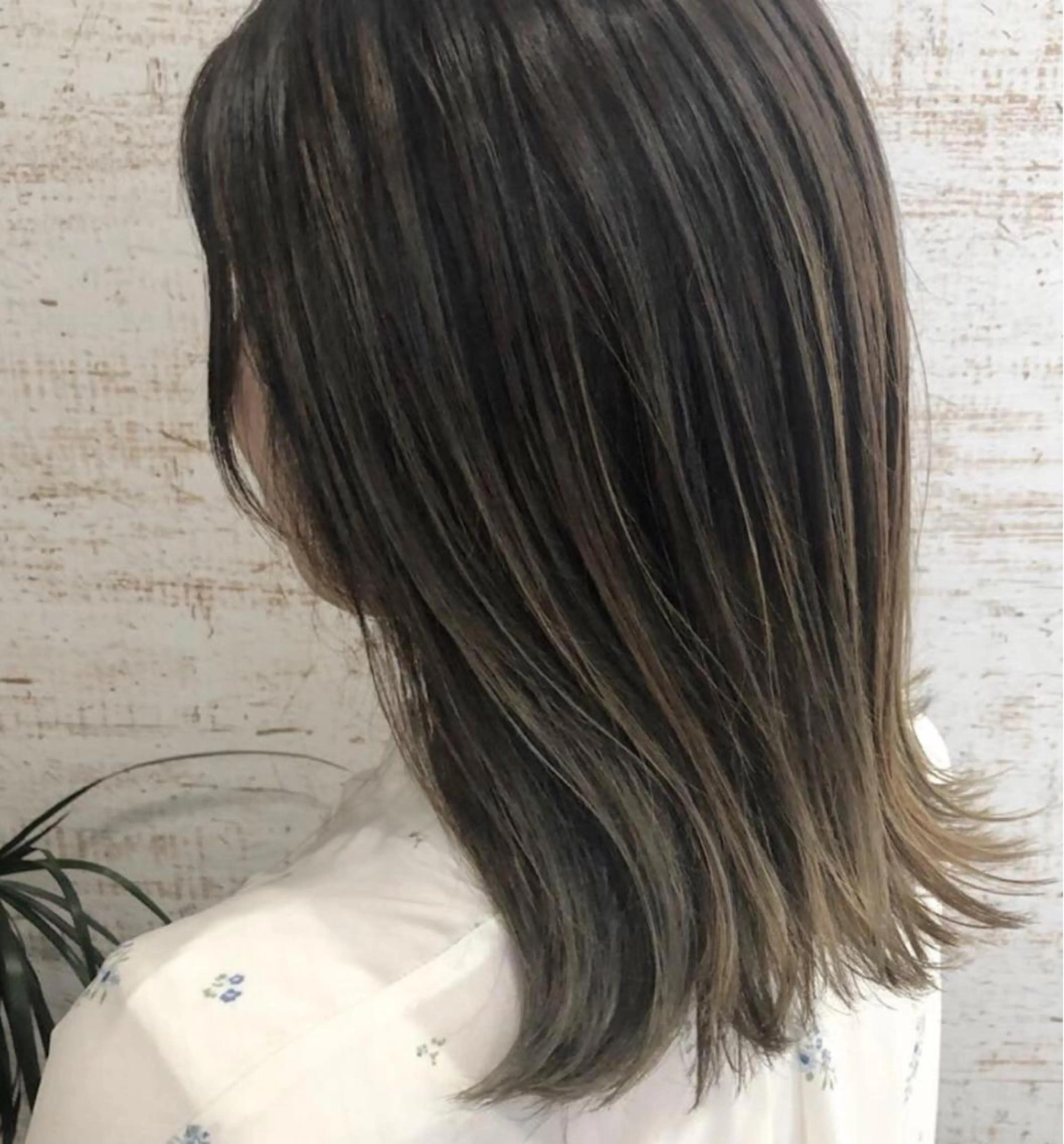 ミディアム カラー ケアブリーチ /髪質 改善/古橋圭史郎のヘアスタイル