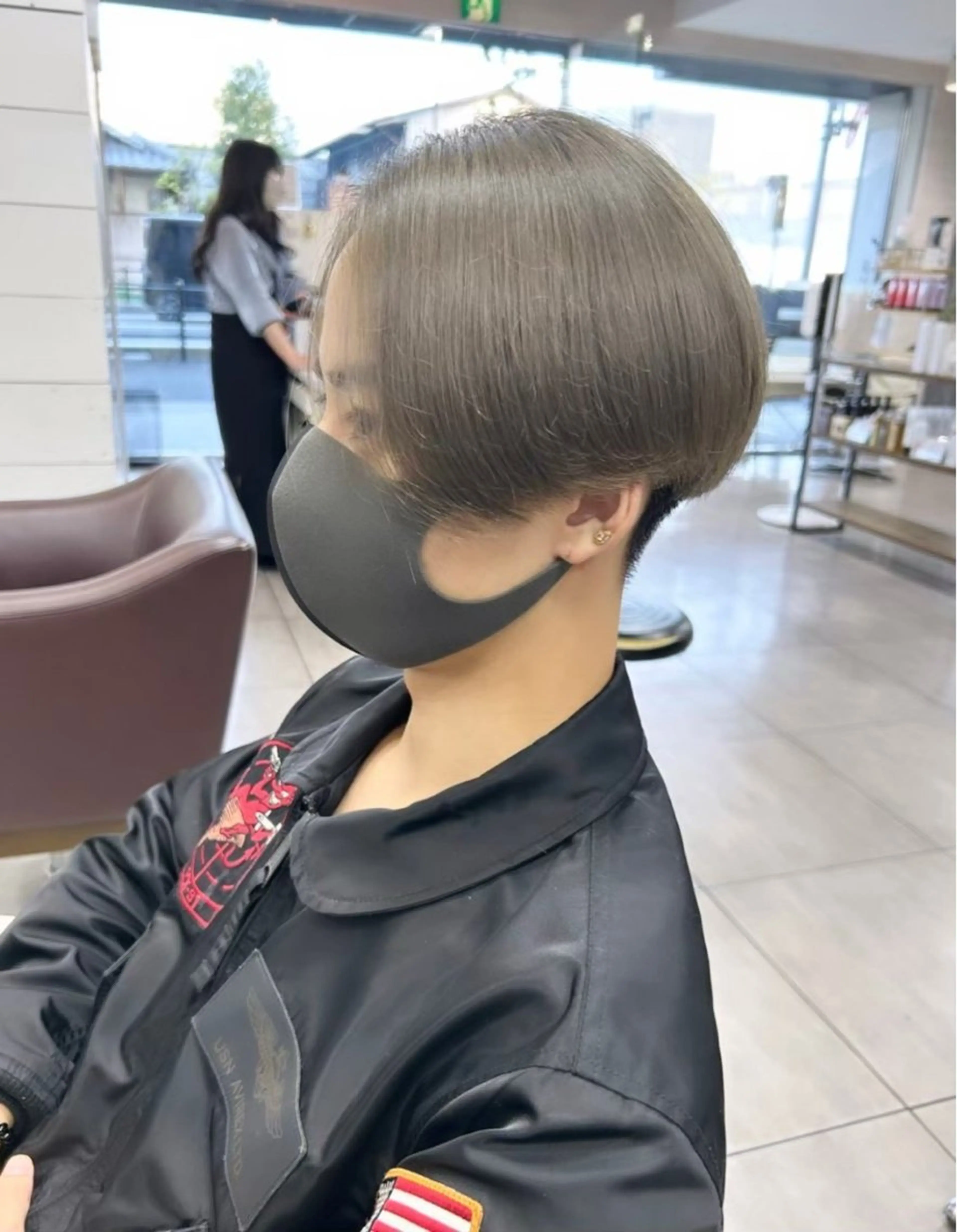 ショート カラー メンズ 東田 篤希のヘアスタイル