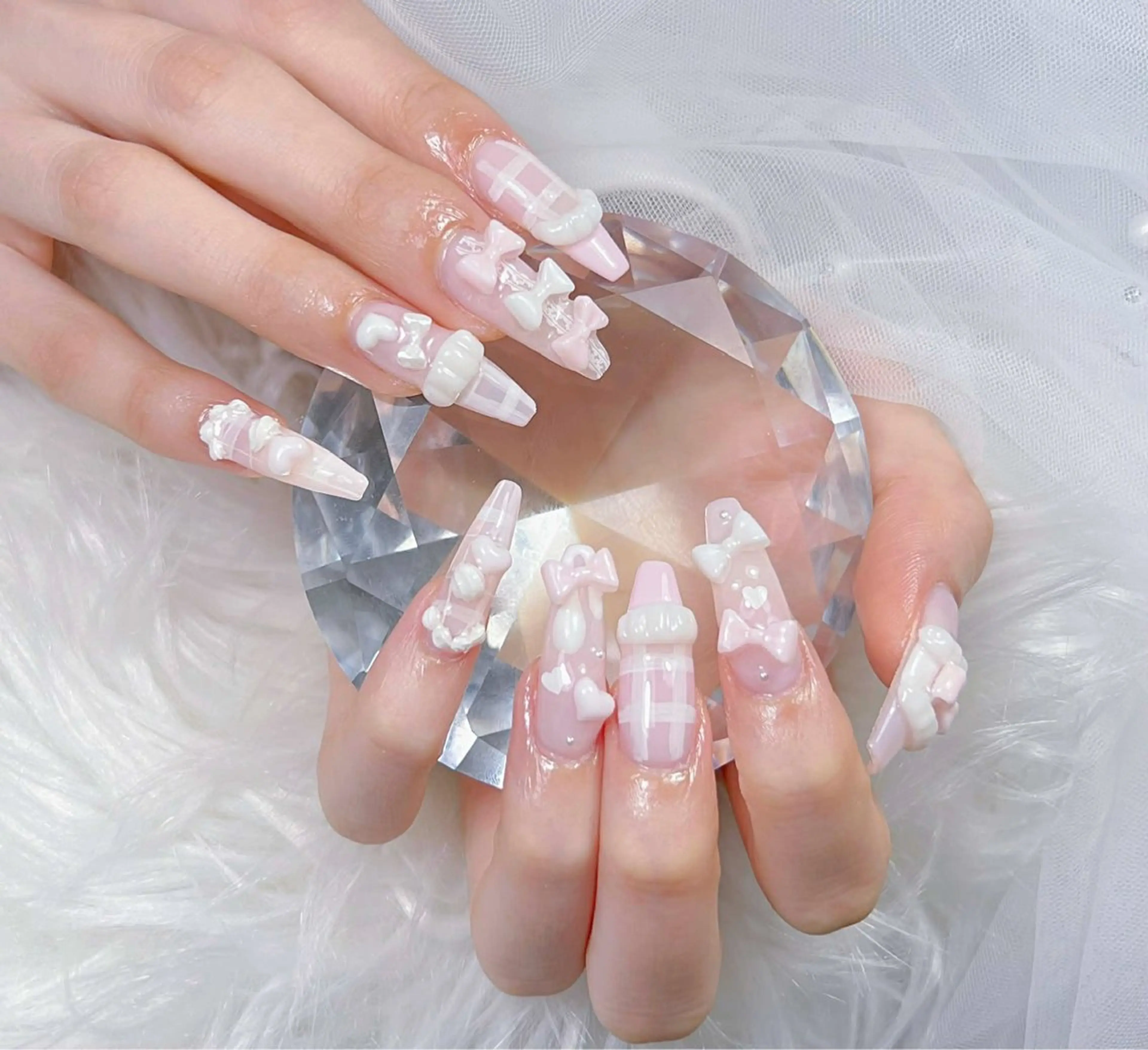 ネイル アートネイル オーロラネイル チークネイル 長さ出し フットネイル Miya_nail所属・Miya _nailのネイルデザイン