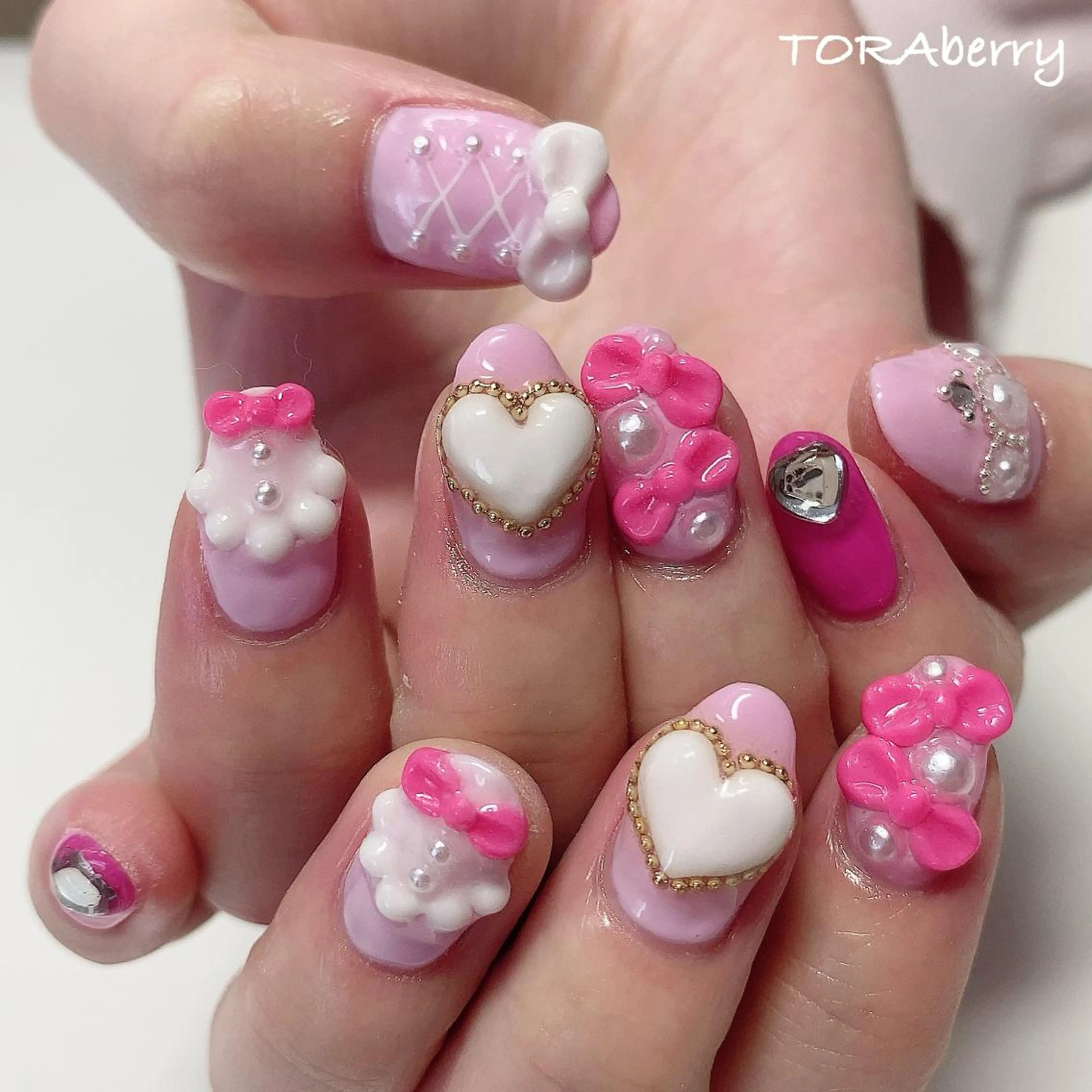 ネイル ハンドネイル ネイリスト なつみのネイルデザイン