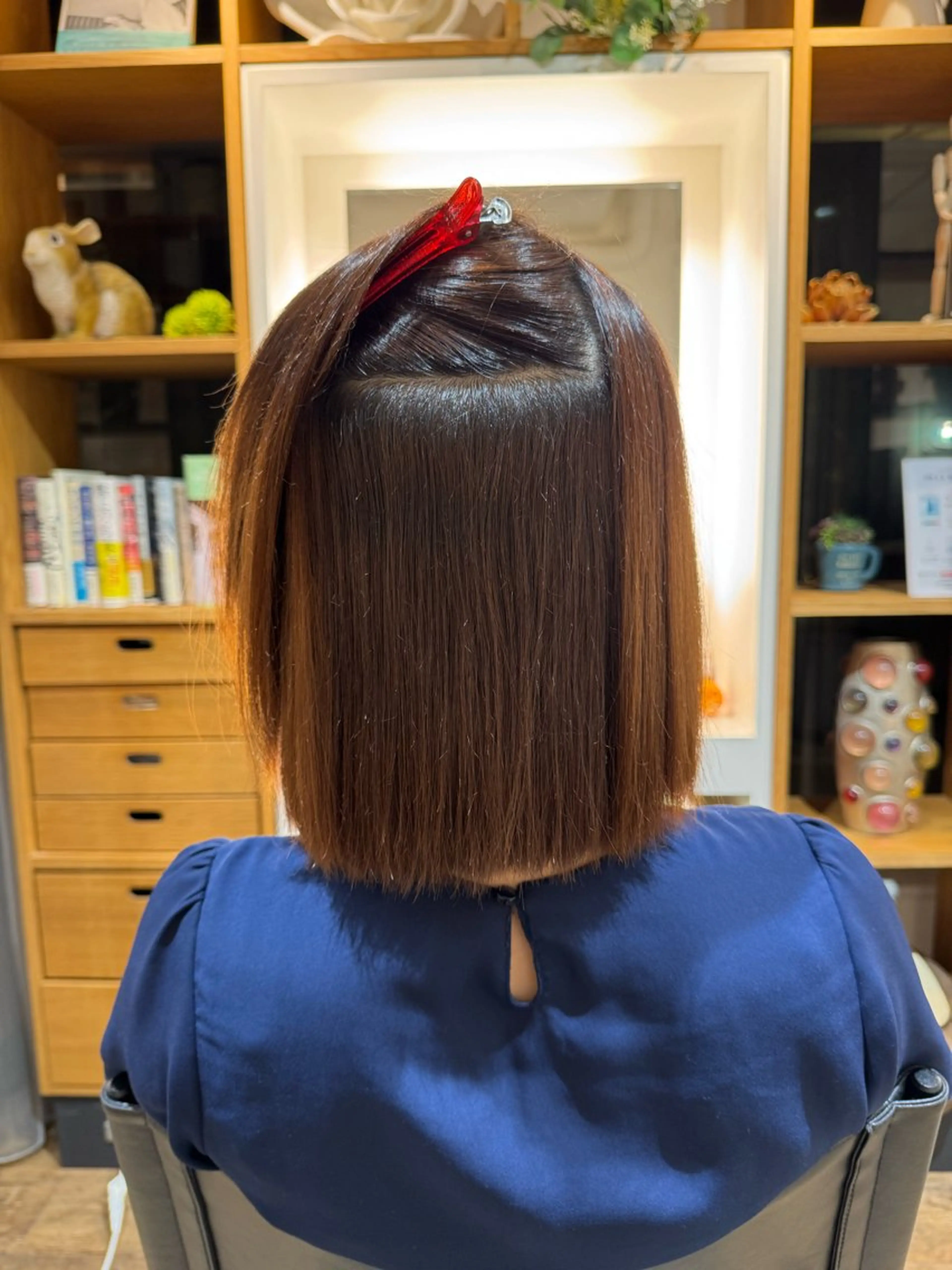 セミロング カット 縮毛矯正 トリートメント afloatkobe所属・美髪/髪質改善 川口凌弥のヘアスタイル