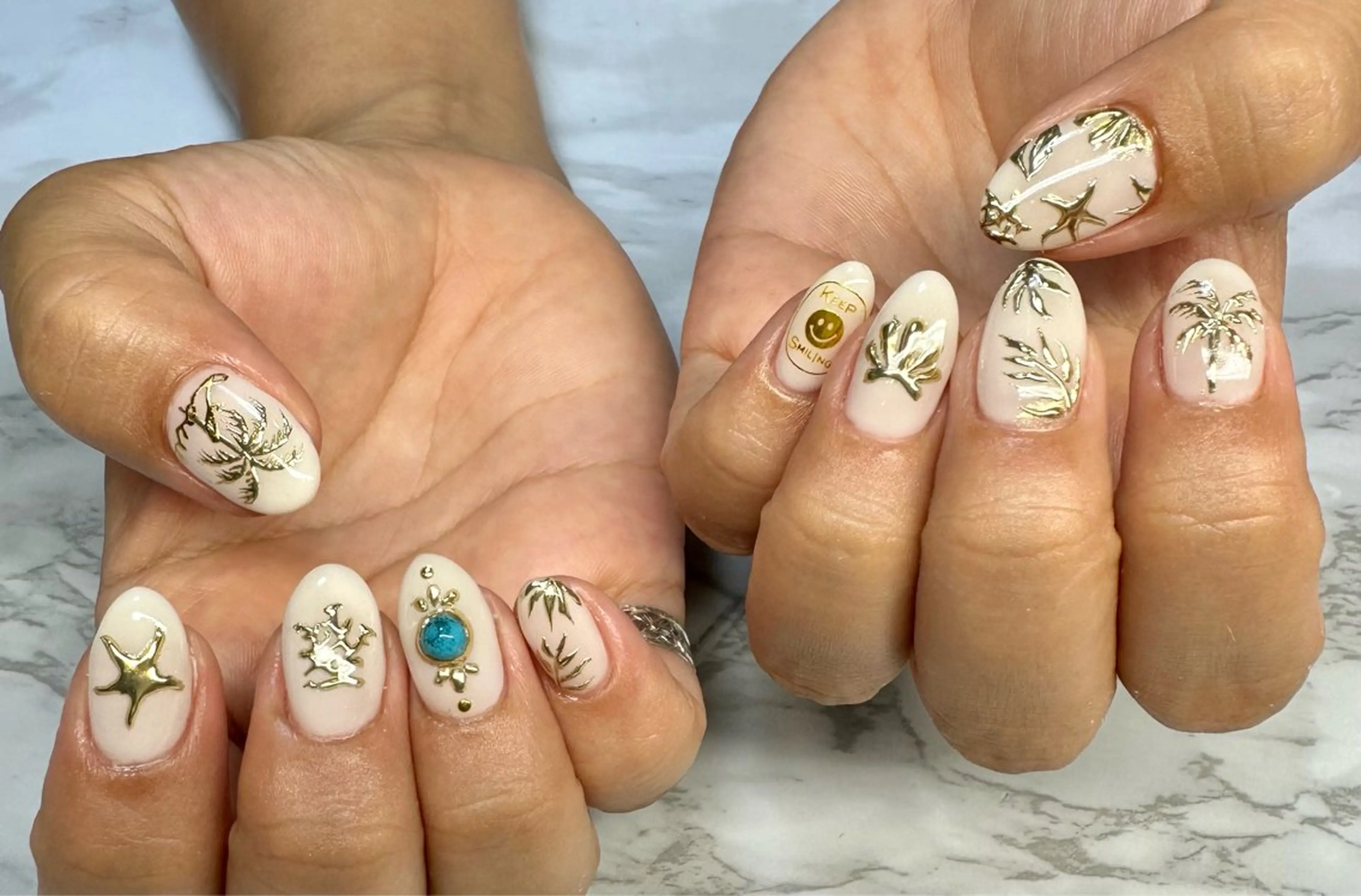 ネイル アートネイル オーロラネイル ミラーネイル ニュアンスネイル M.N_ nailのネイルデザイン