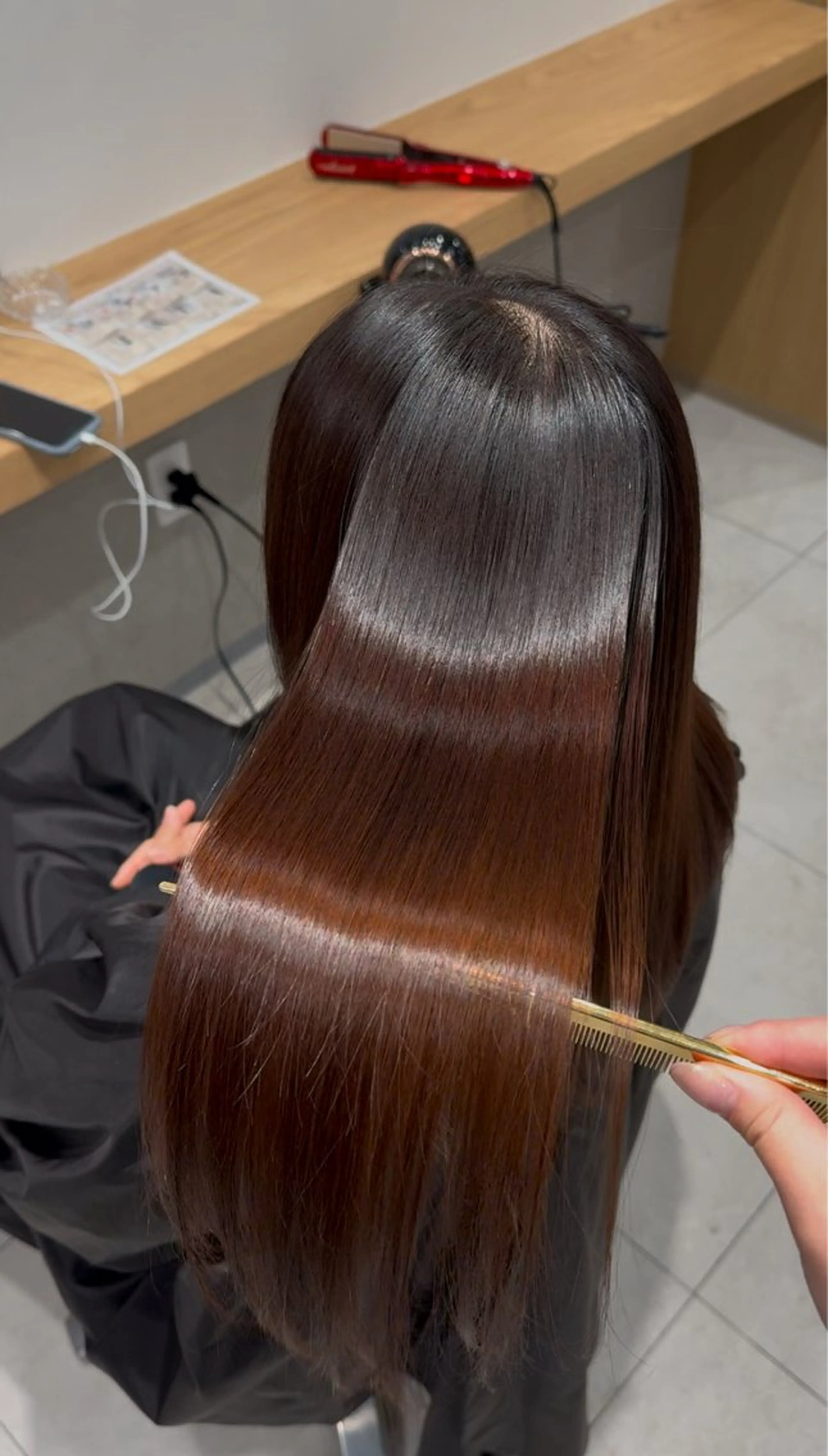 セミロング RAF TOKYO 薬院店所属・福岡／艶髪カラー/ 髪質改善/SAEのヘアスタイル