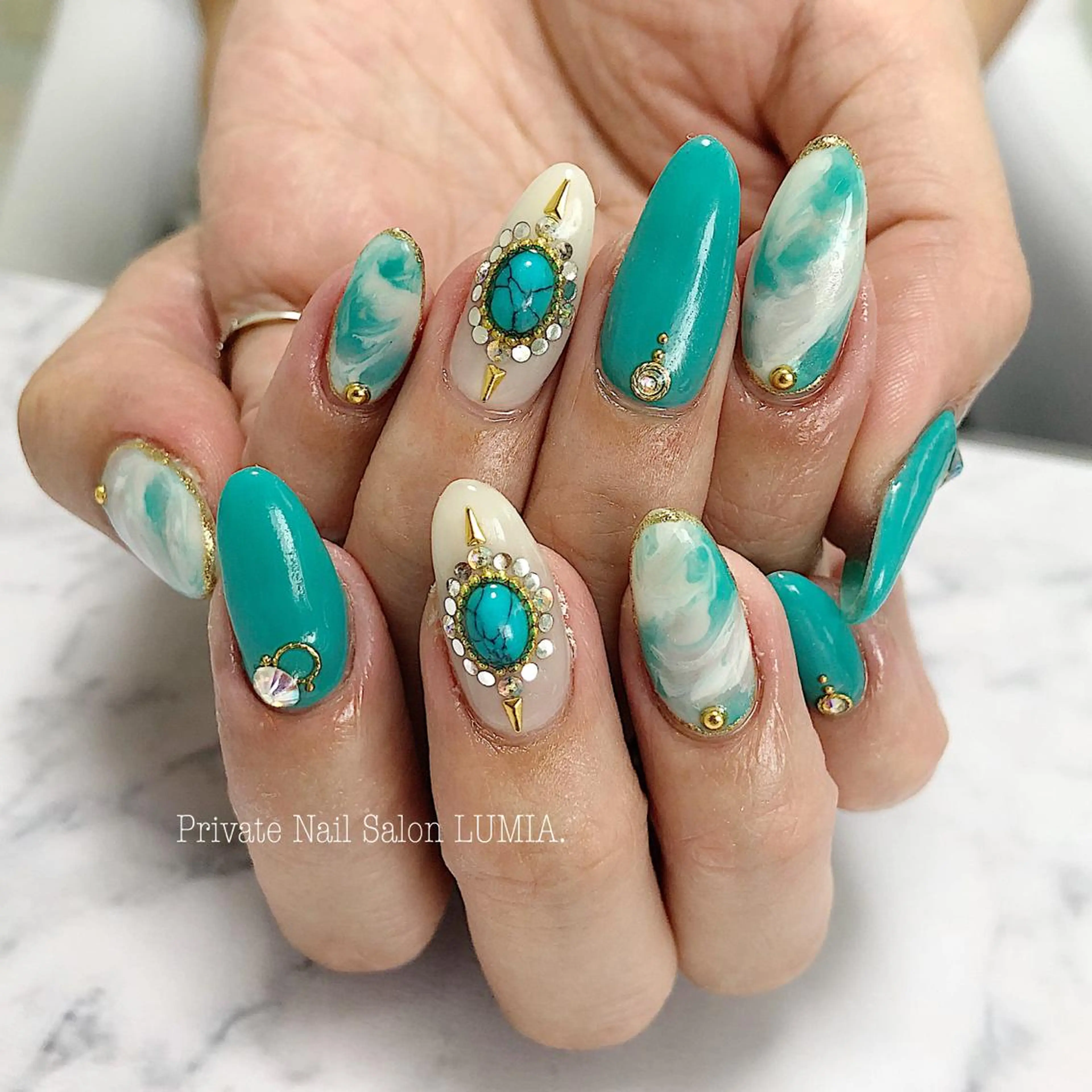 ネイル nail&eyelash Rine所属・Rine 放出 (リネ)のネイルデザイン