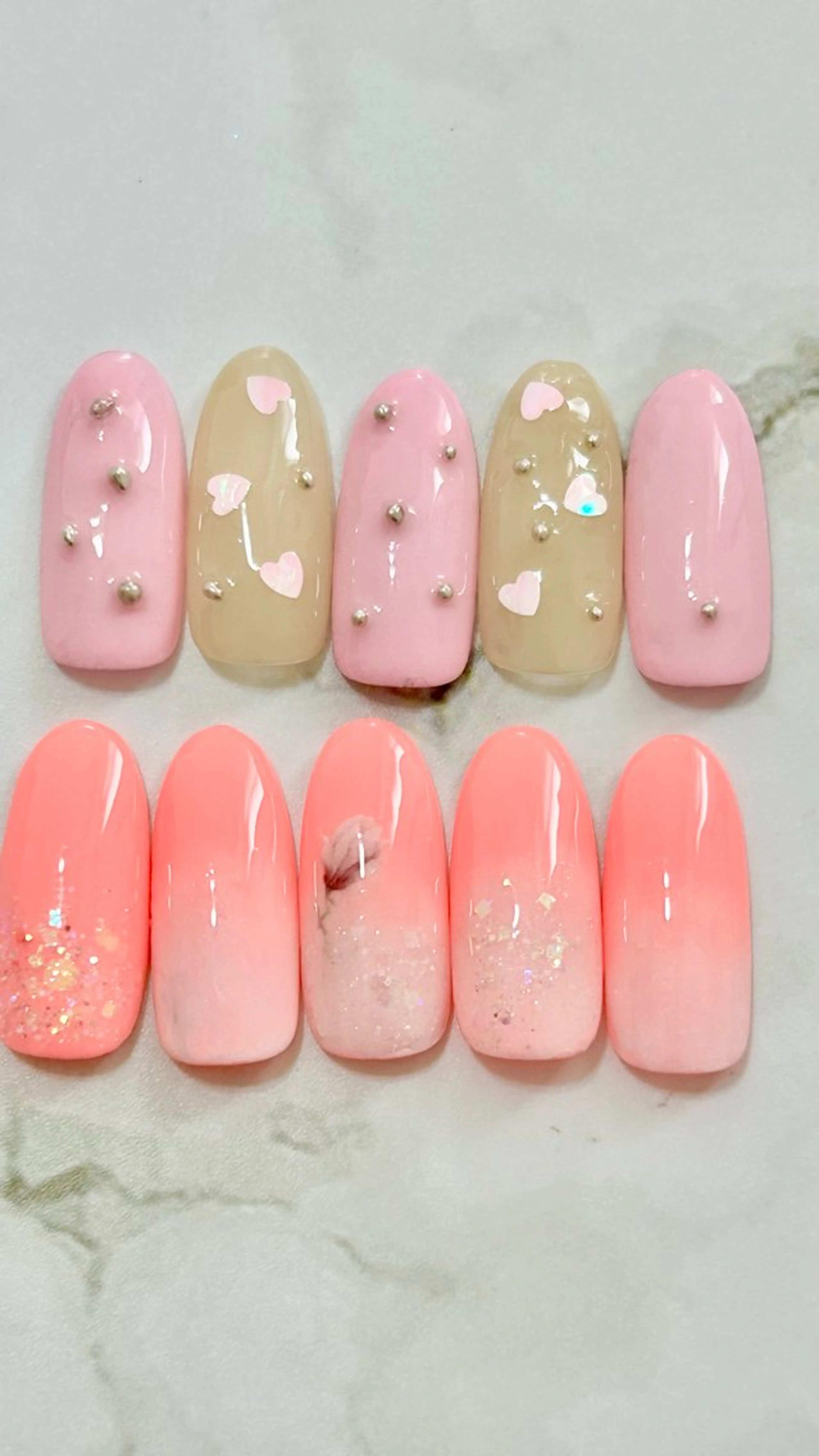 シンプルオフィス向けネイルの写真