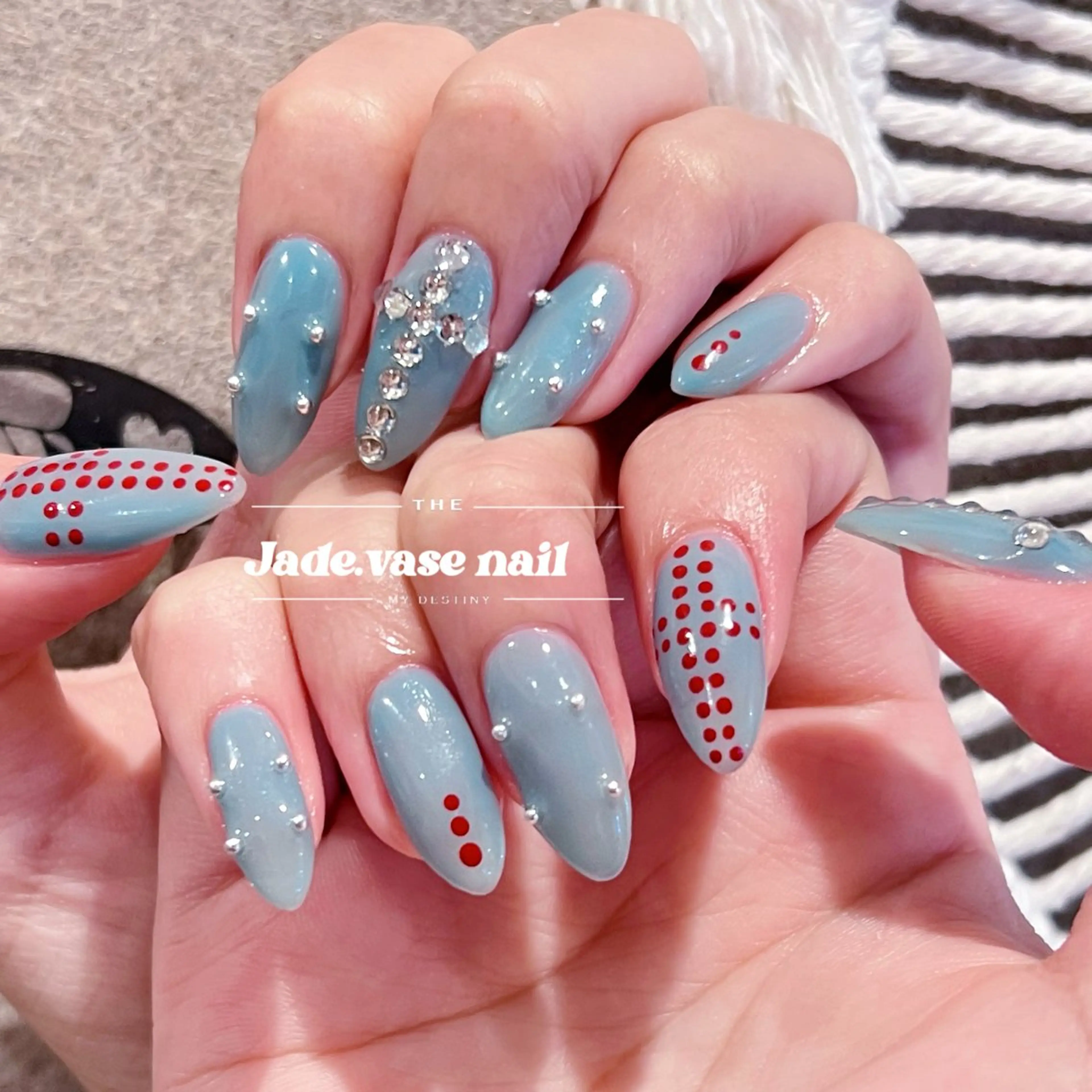 ネイル ハンドネイル ハンドケア ✰Jade.vase 银座のネイルデザイン