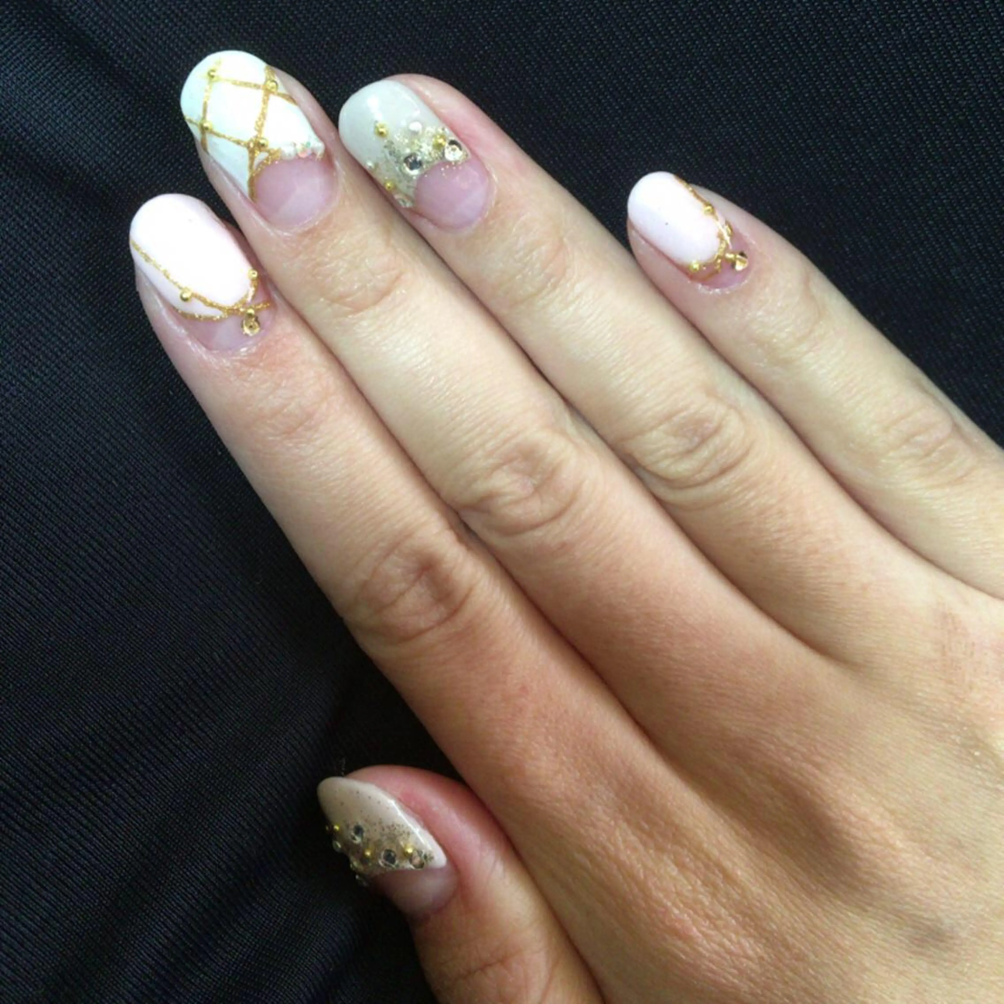 ネイル LOVEnail tomoのネイルデザイン