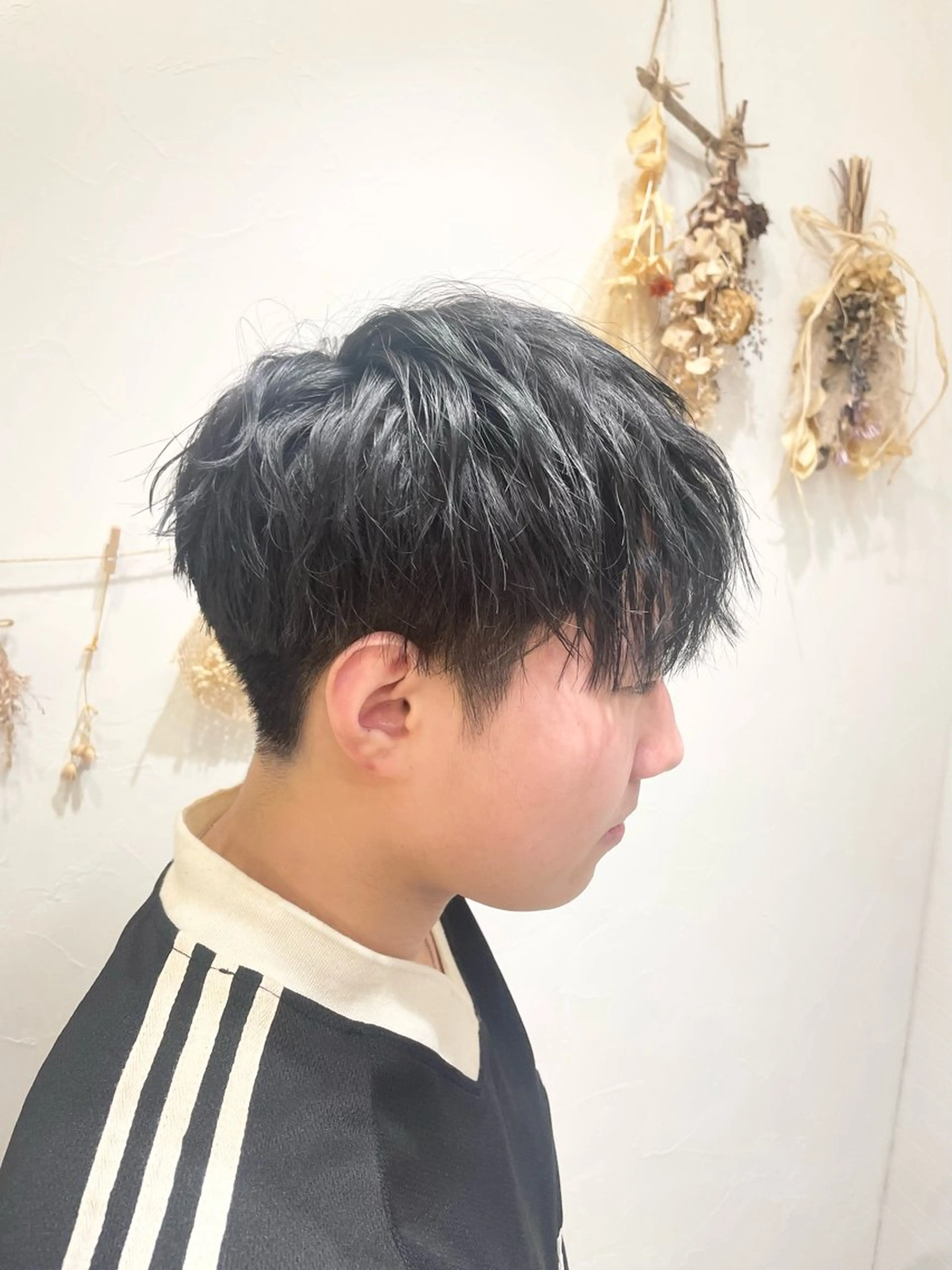 メンズ Noisyle 西本町店所属・メンズ特化美容師 ⭐️ヤマモトのヘアスタイル