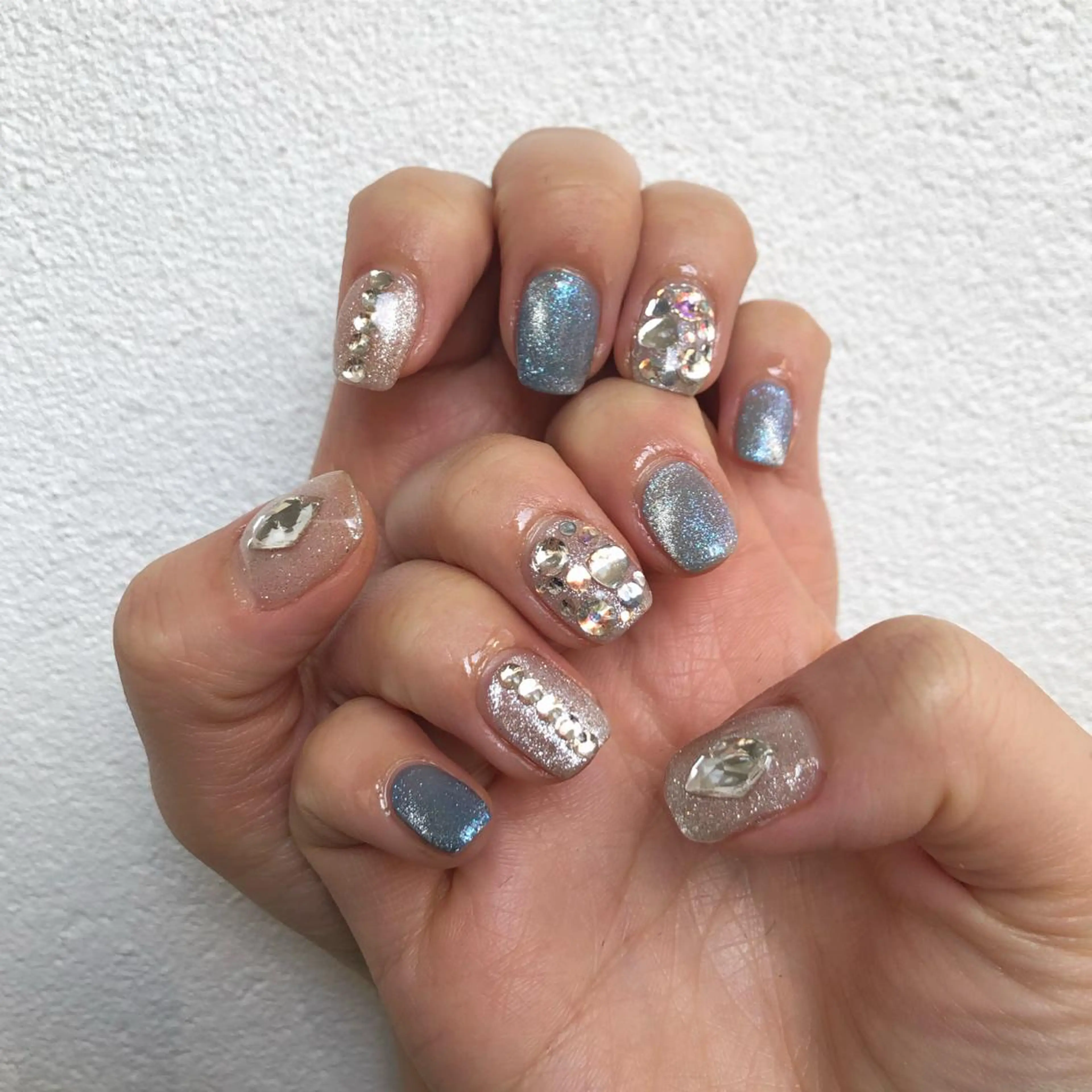 ネイル ハンドネイル 河野 弥月のネイルデザイン