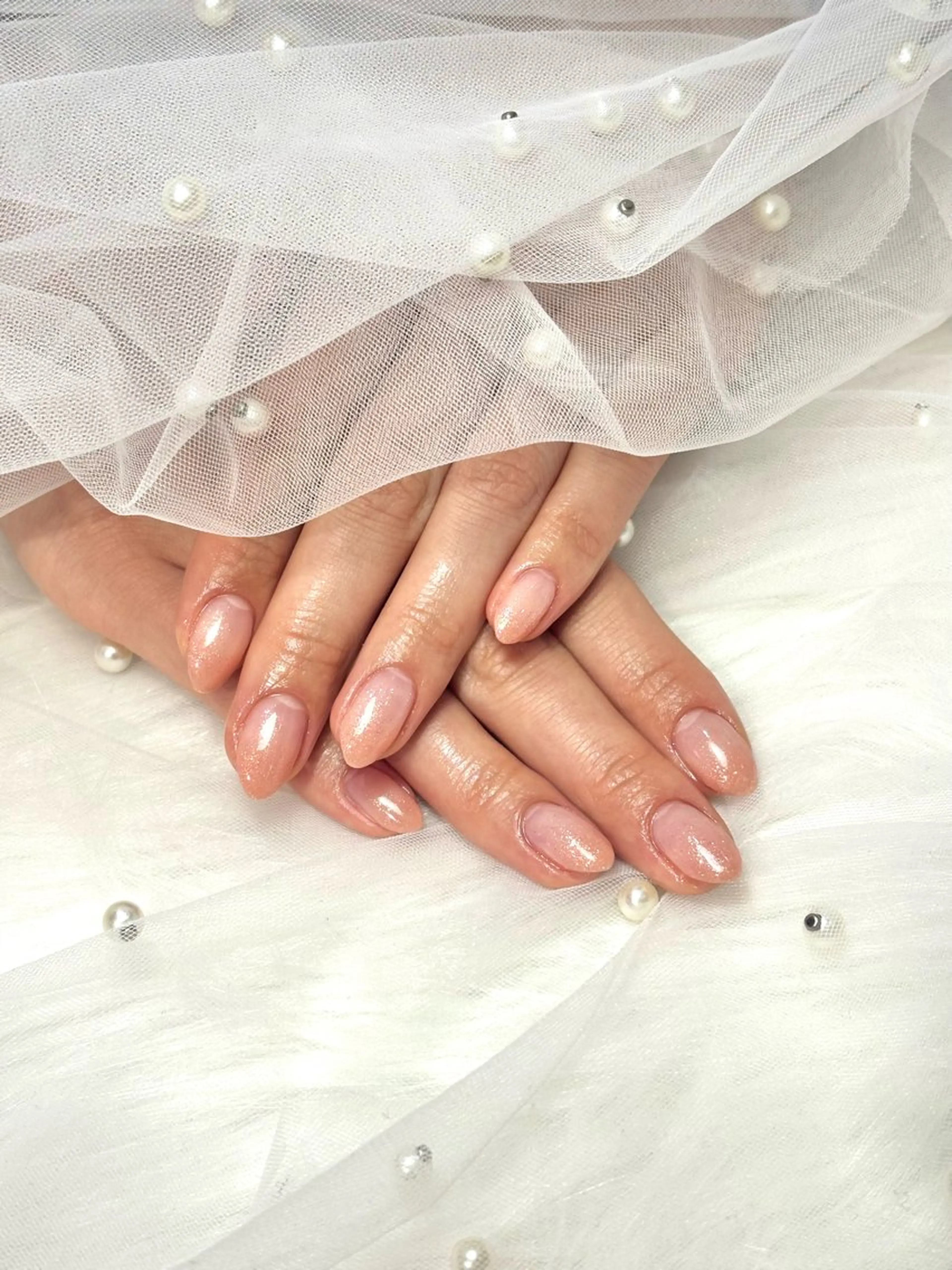 ネイル グラデーション ラメ(グリッター) ラメグラデーション オフィスネイル ハンドネイル kokomi 🧸のネイルデザイン