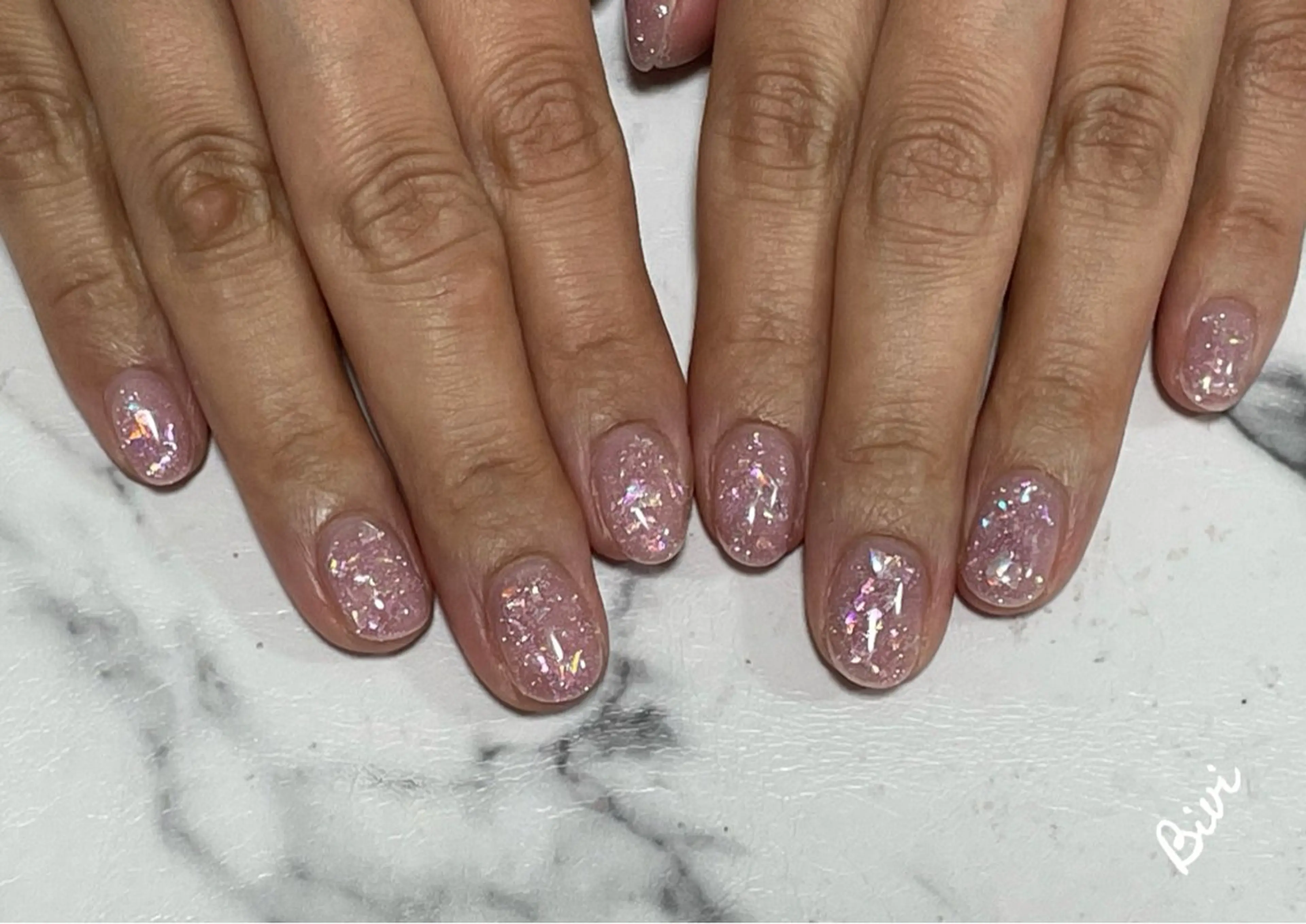 ネイル アートネイル フラッシュネイル ラメ(グリッター) シルバー スクエアネイル ハンドネイル ハンドケア ♡Bivi♡自爪に 優しいネイルサロンのネイルデザイン