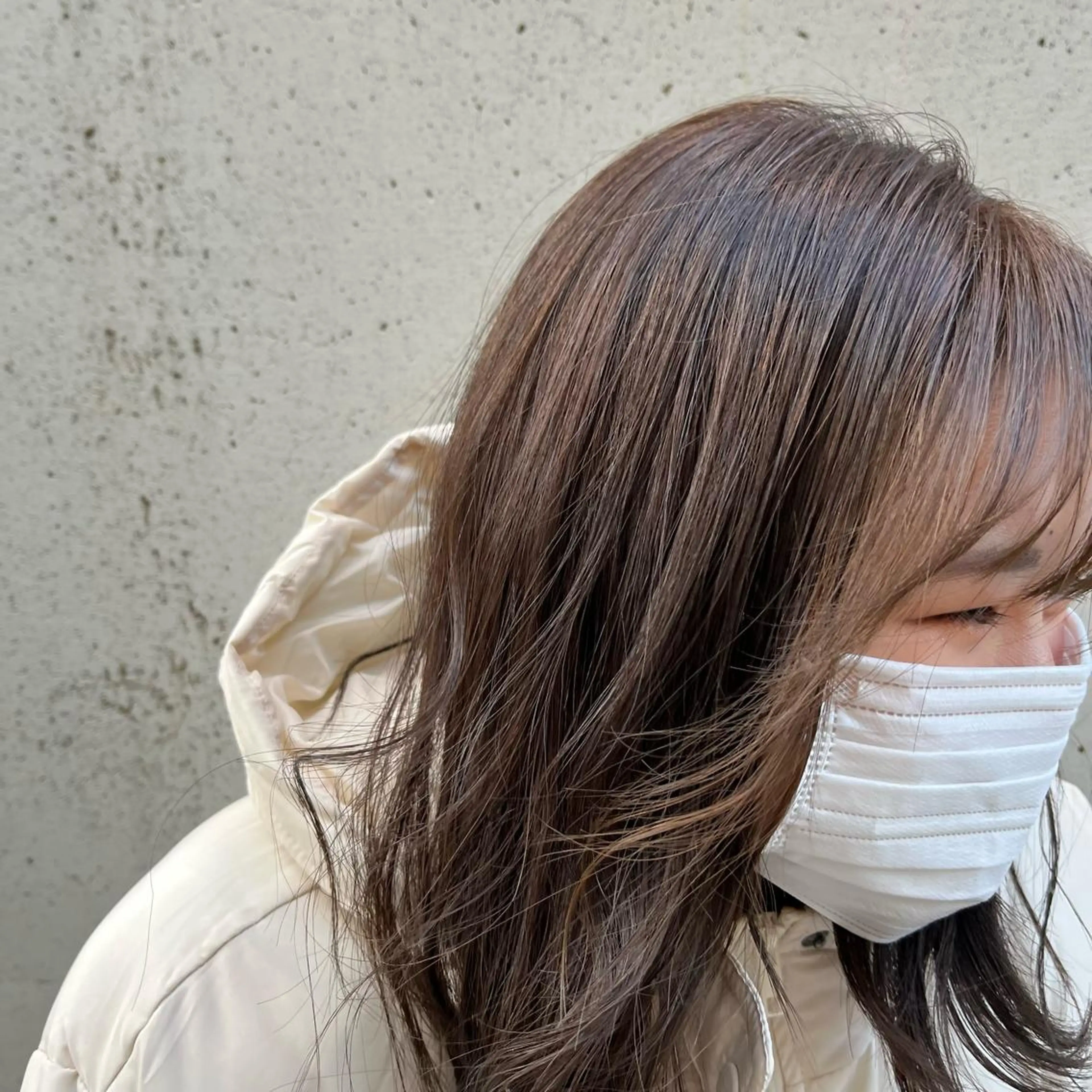 ミディアム カット ヘアカラー トリートメント ヘッドスパ putri店長 和田鈴采のヘアスタイル