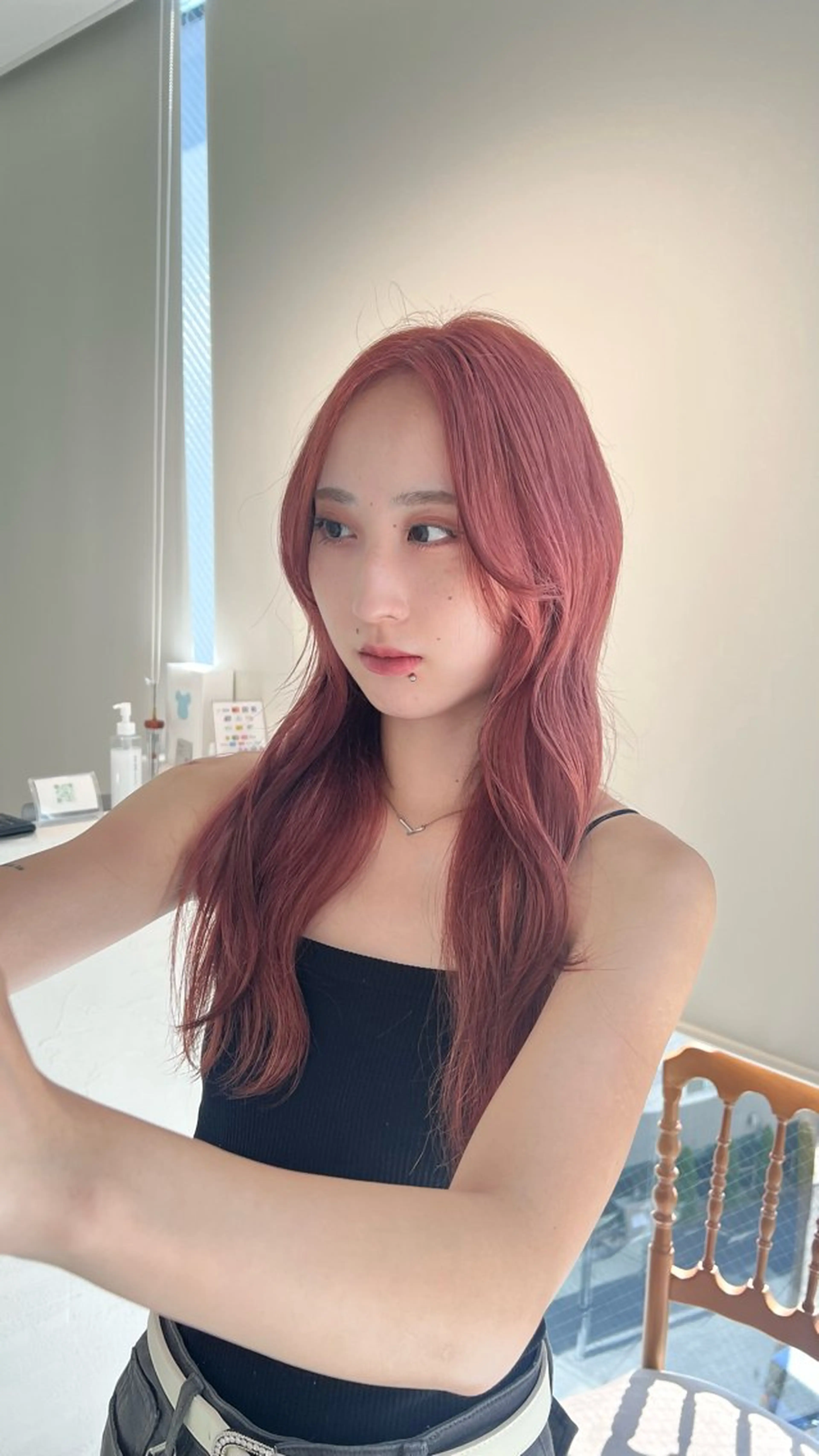 ロング カラー ヘアカラー トリートメント レイヤー/透明感 カラー🌿KANTAのヘアスタイル