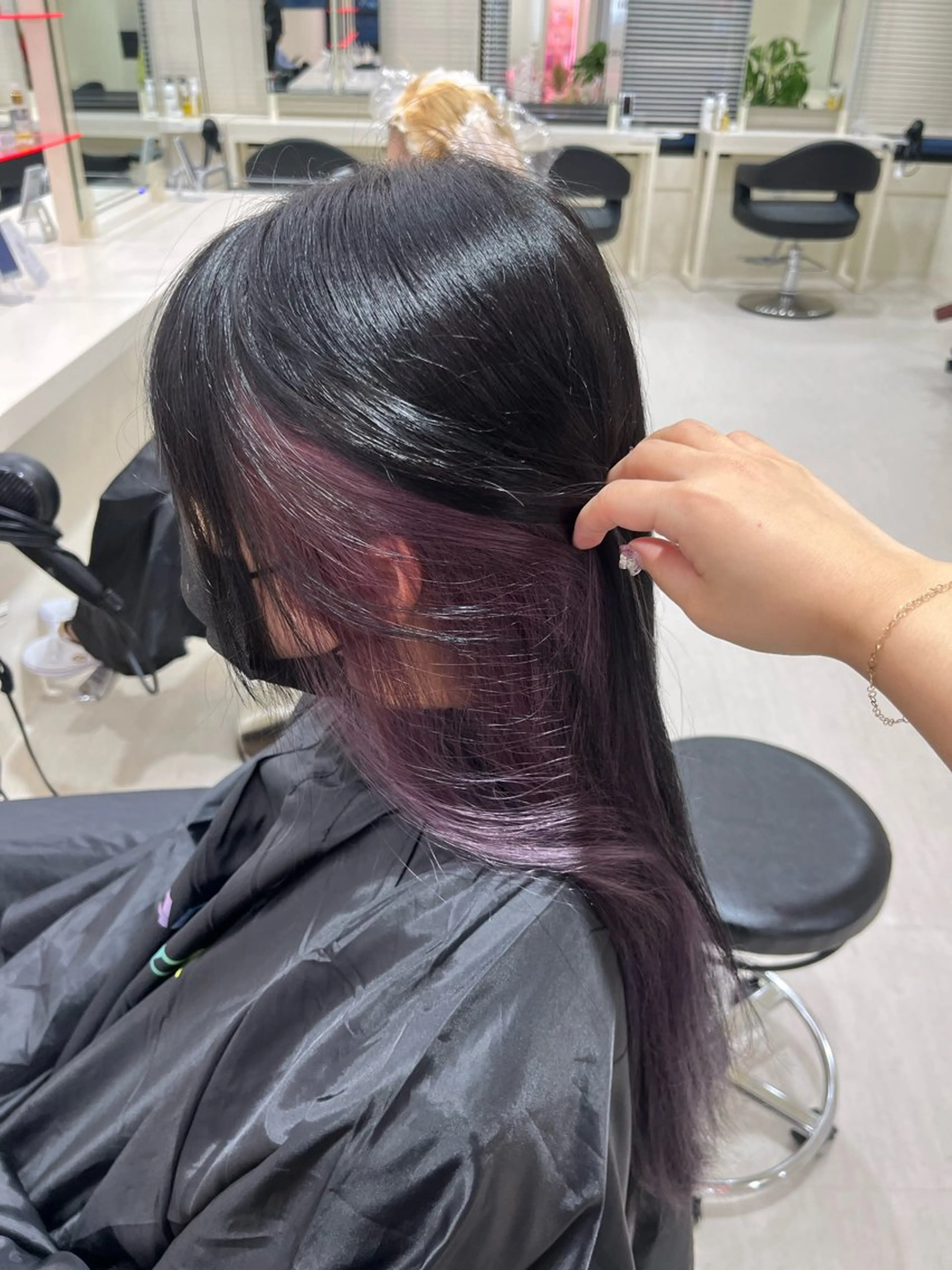 セミロング カラー ヘアアレンジ ヘアカラー 💟RINNA 艶カラー💟のヘアスタイル