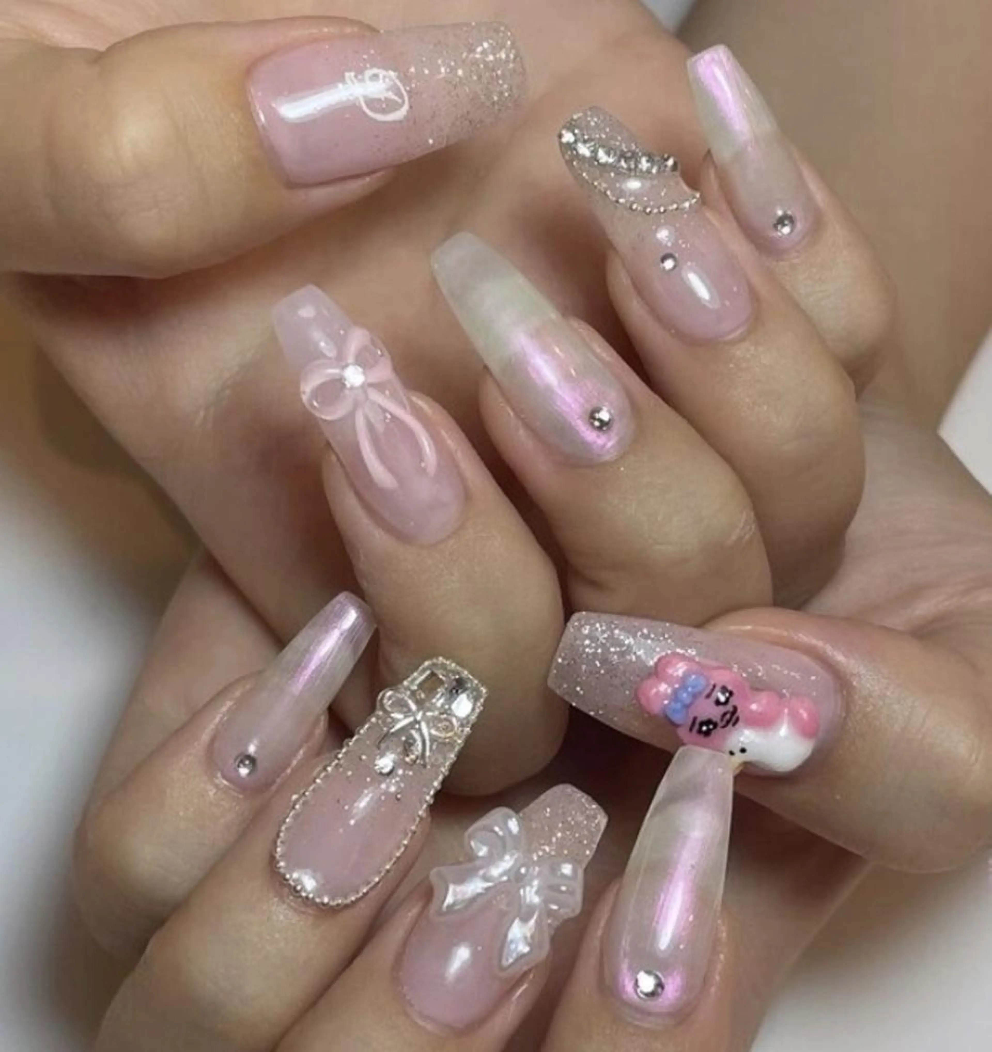 ネイル ハンドネイル mini kikiのネイルデザイン