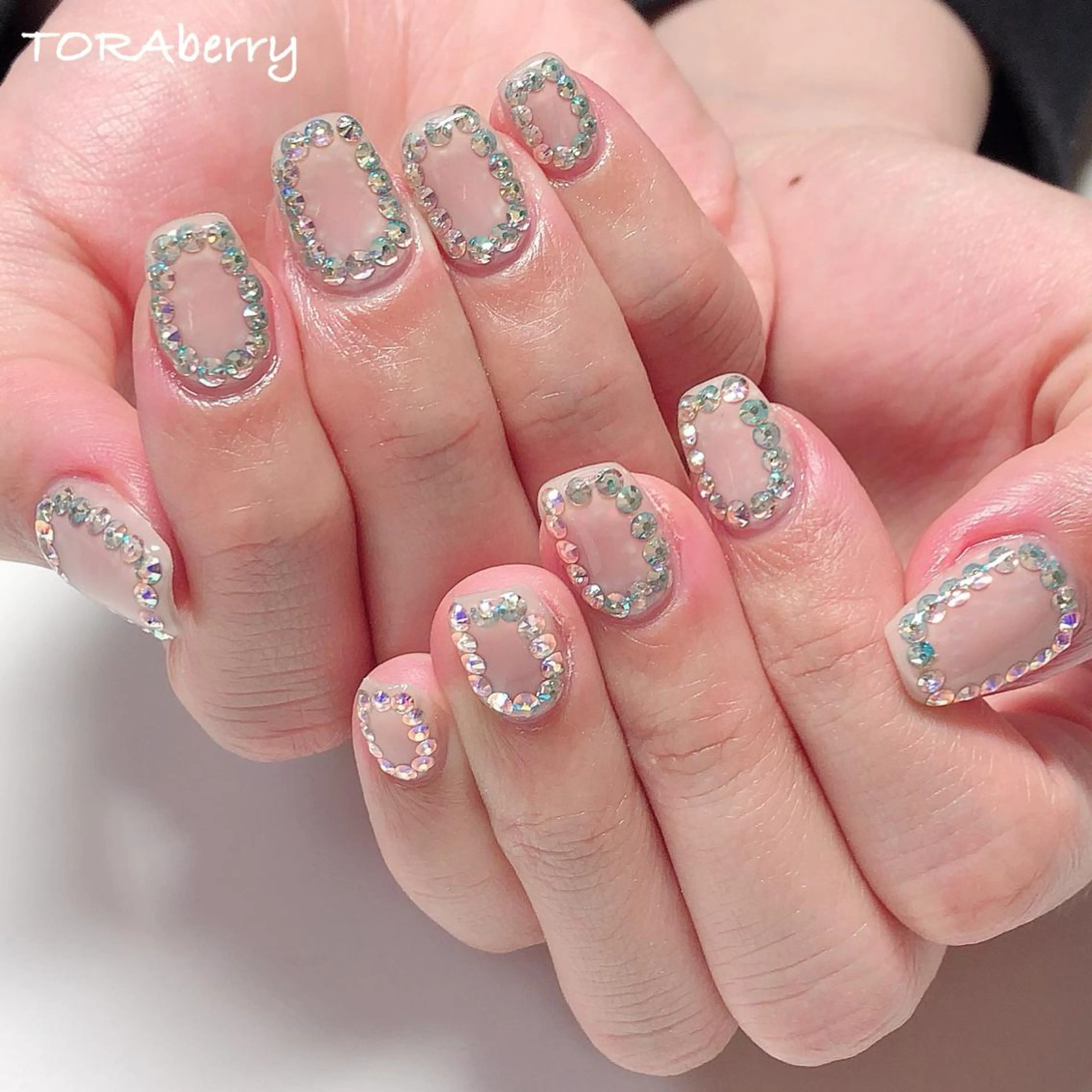 ネイル ストーンネイル ハンドネイル ネイリスト なつみのネイルデザイン