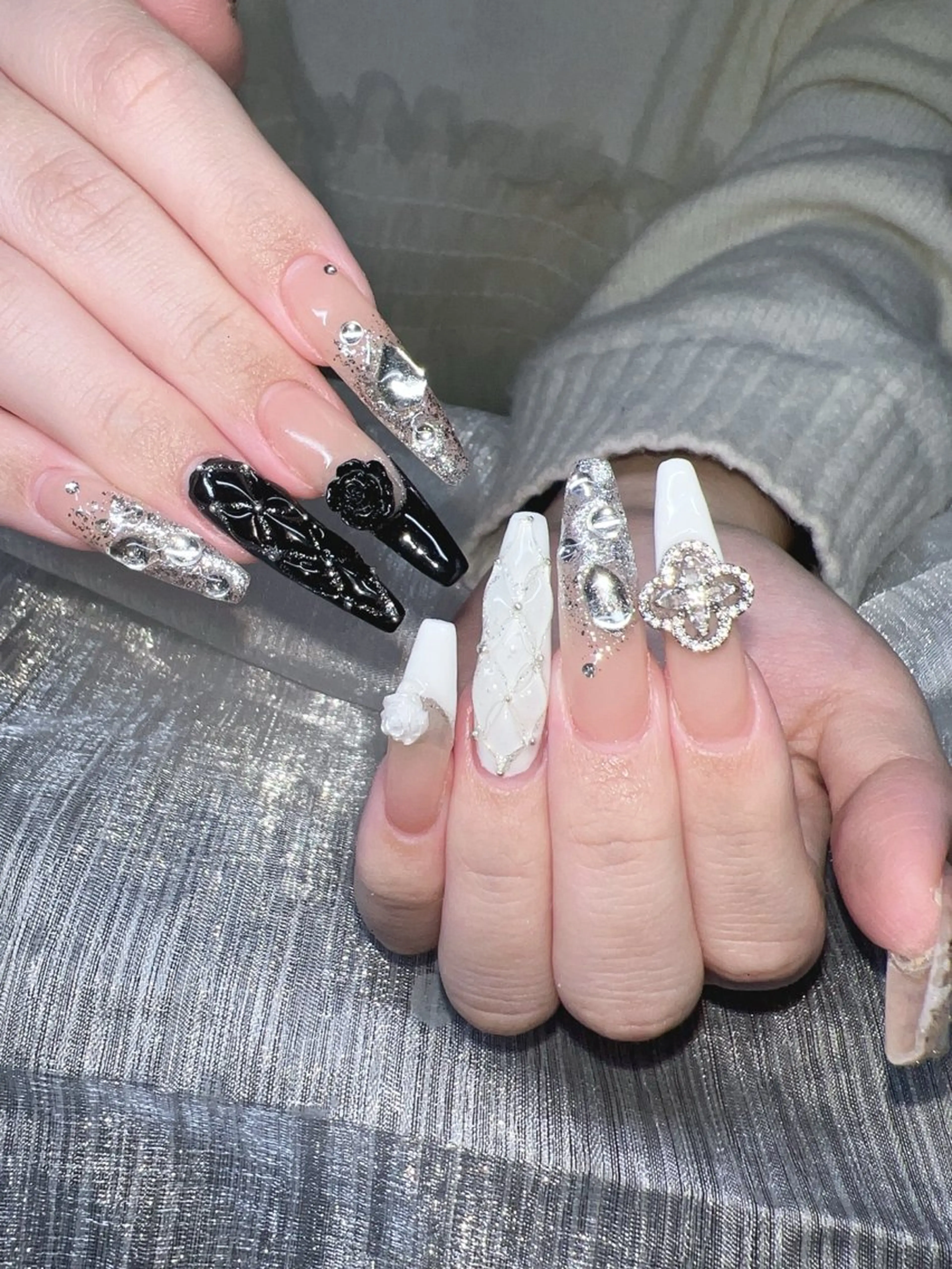 ネイル Lee Nailsのネイルデザイン