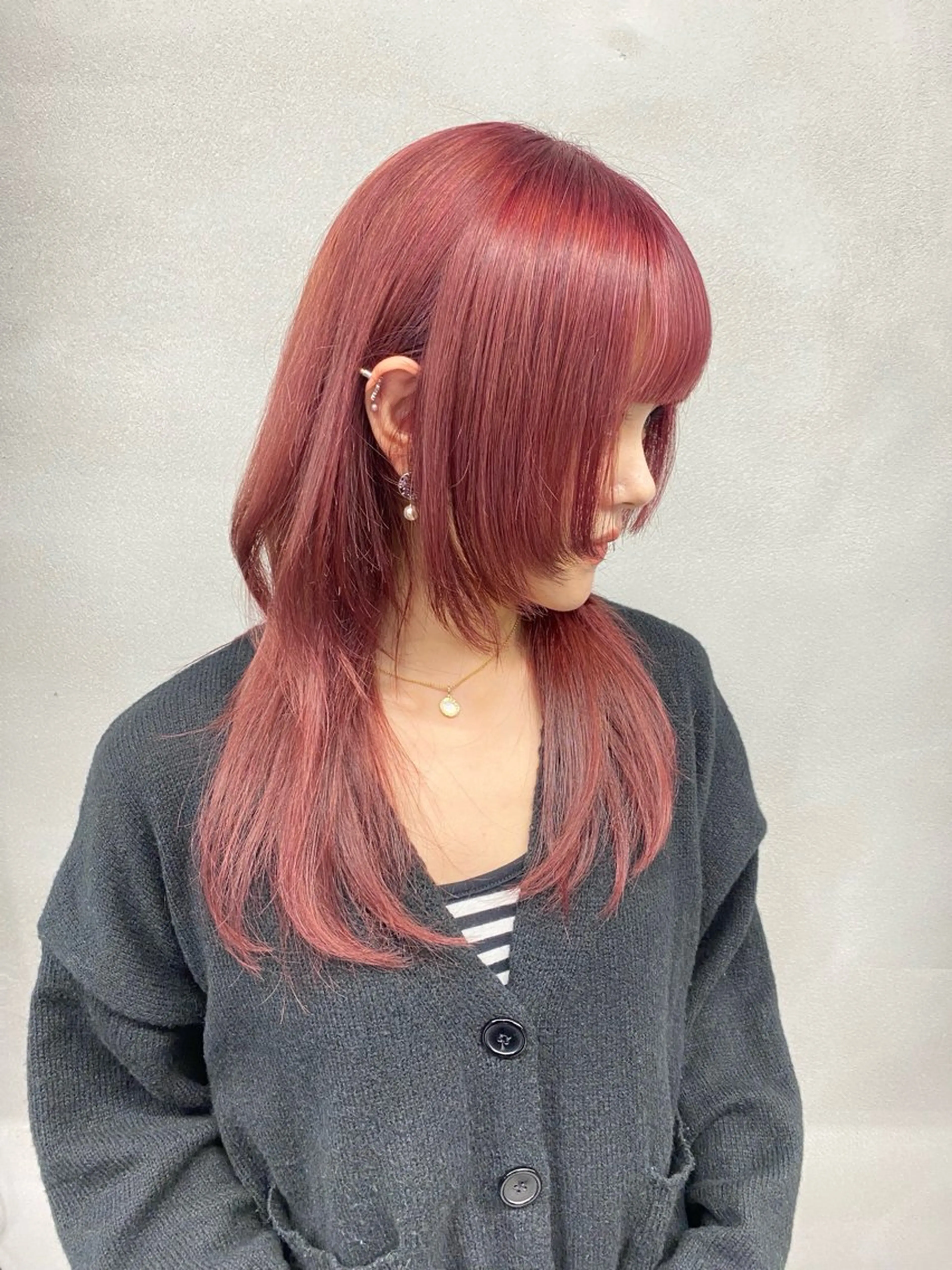 ロング カラー ブリーチ デザインカラー ピンクカラー ボブ 顔まわりレイヤー ヘアカラー トリートメント 柏 デザインカラー/ レイヤー🐣シオリのヘアスタイル