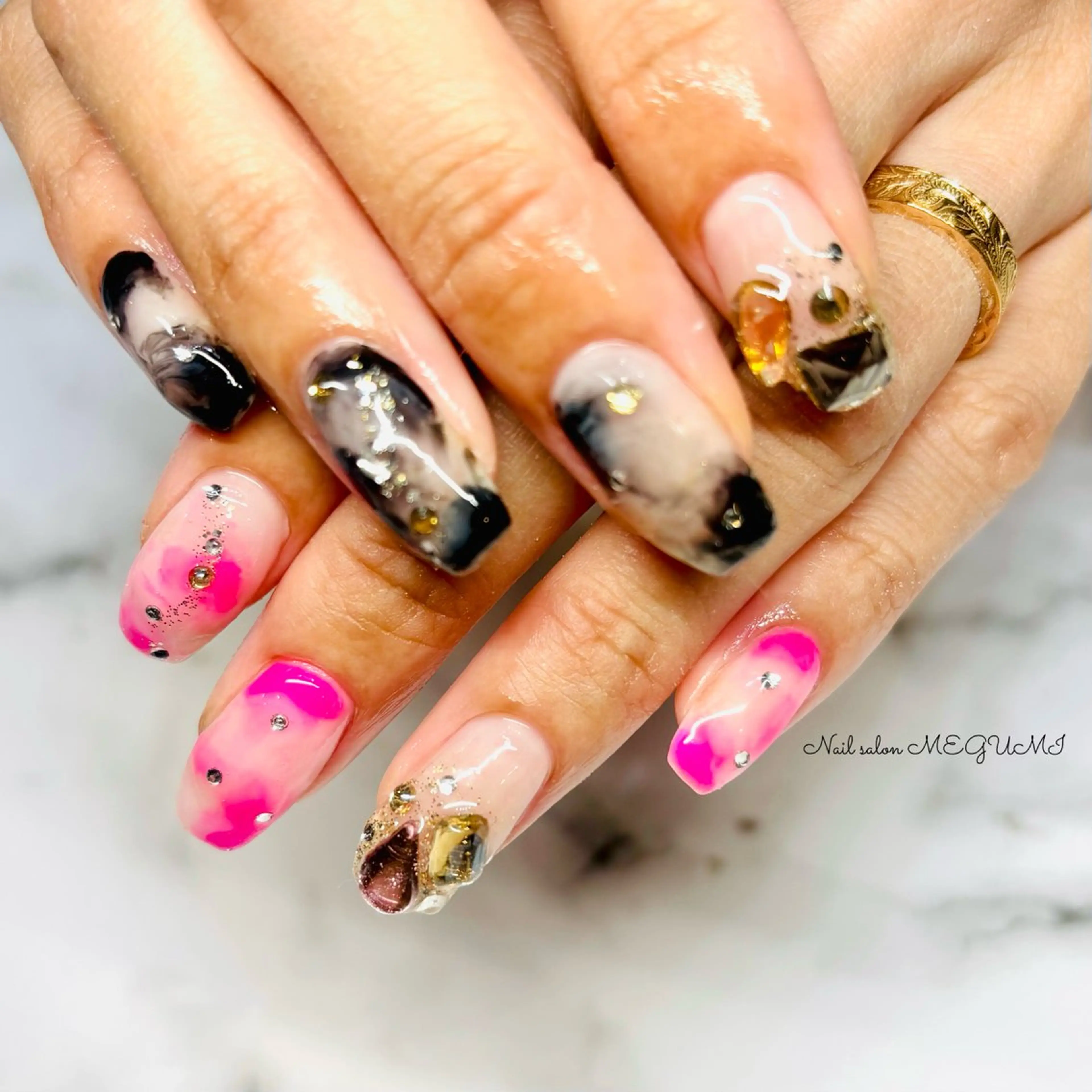 ネイル Nail salon MEGUMIのネイルデザイン