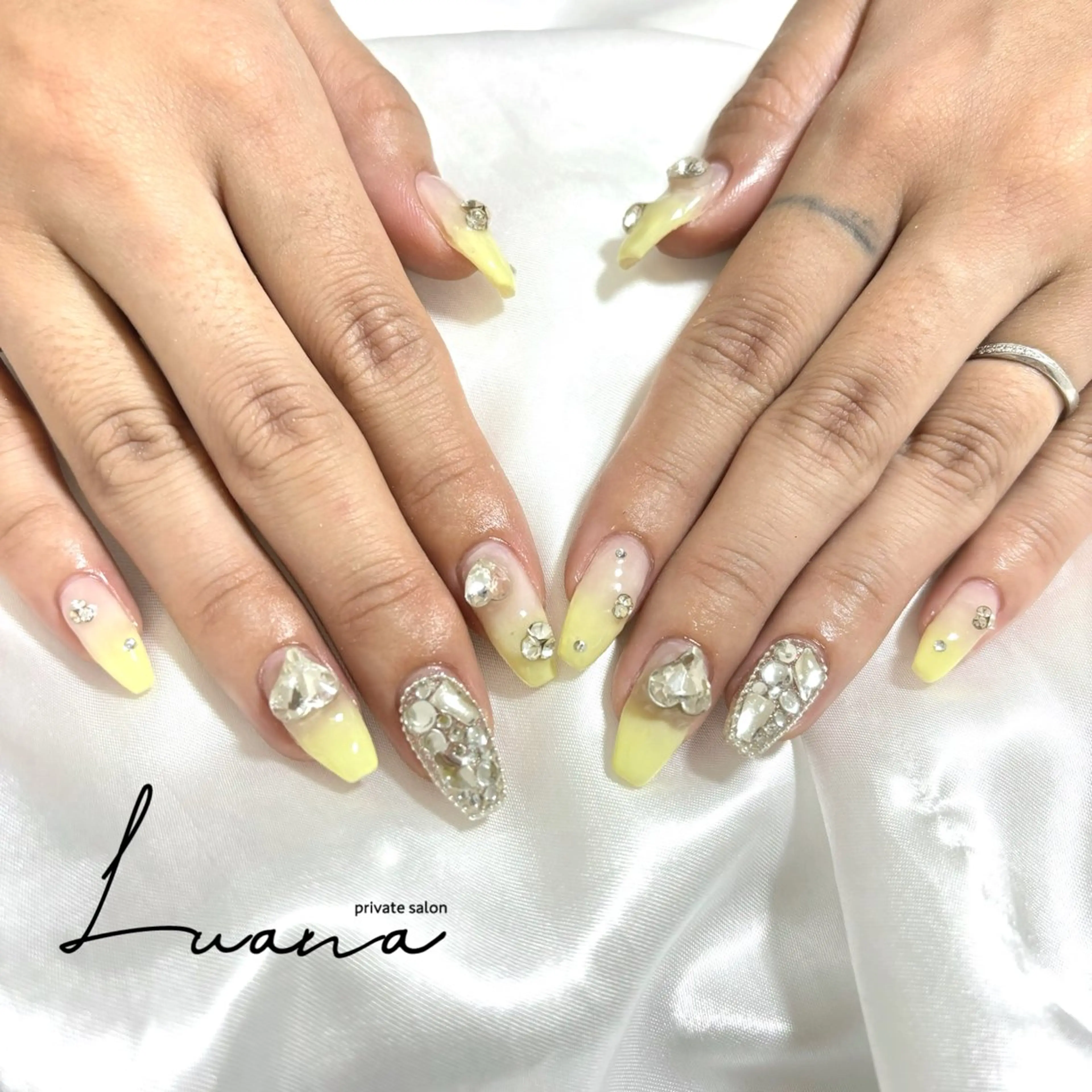 ネイル Luana Aoiのネイルデザイン