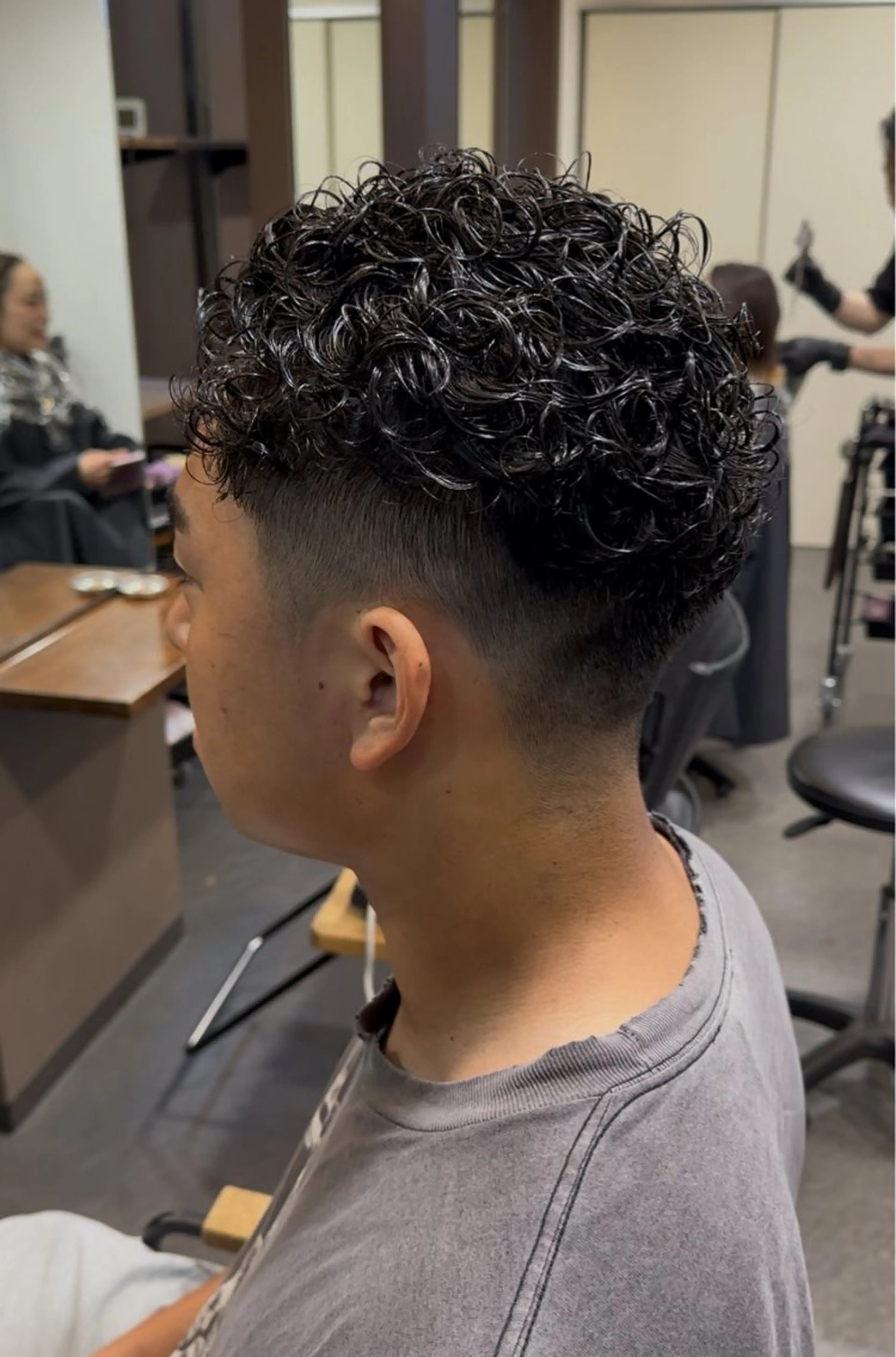 パーマ メンズ メンズパーマ メンズベリーショート カット パーマ 年間2000名担当◎ パーマ職人/仲原佑樹のヘアスタイル