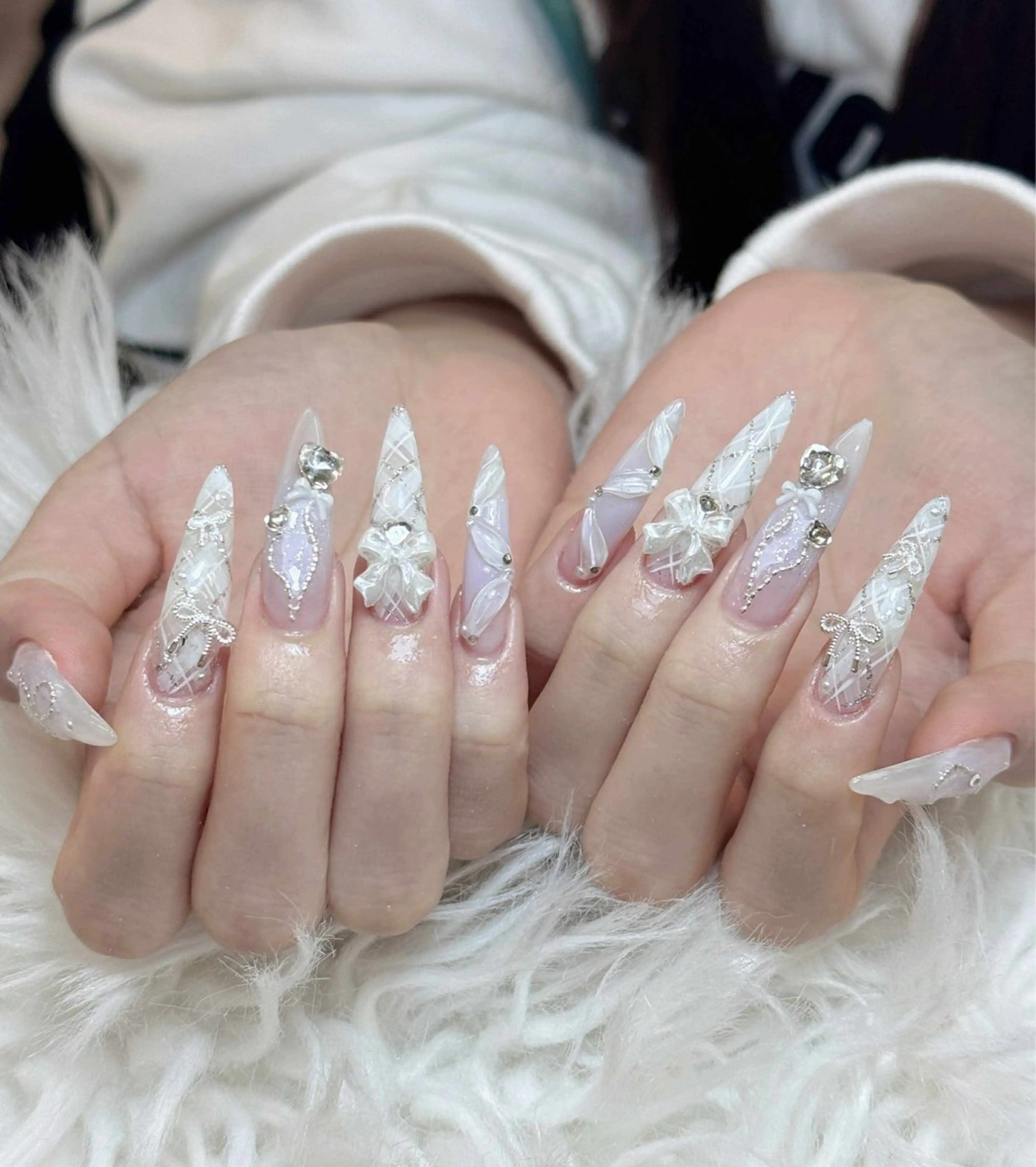 ネイル アートネイル オーロラネイル チークネイル 長さ出し フットネイル Noiranail_ studio川越西口のネイルデザイン