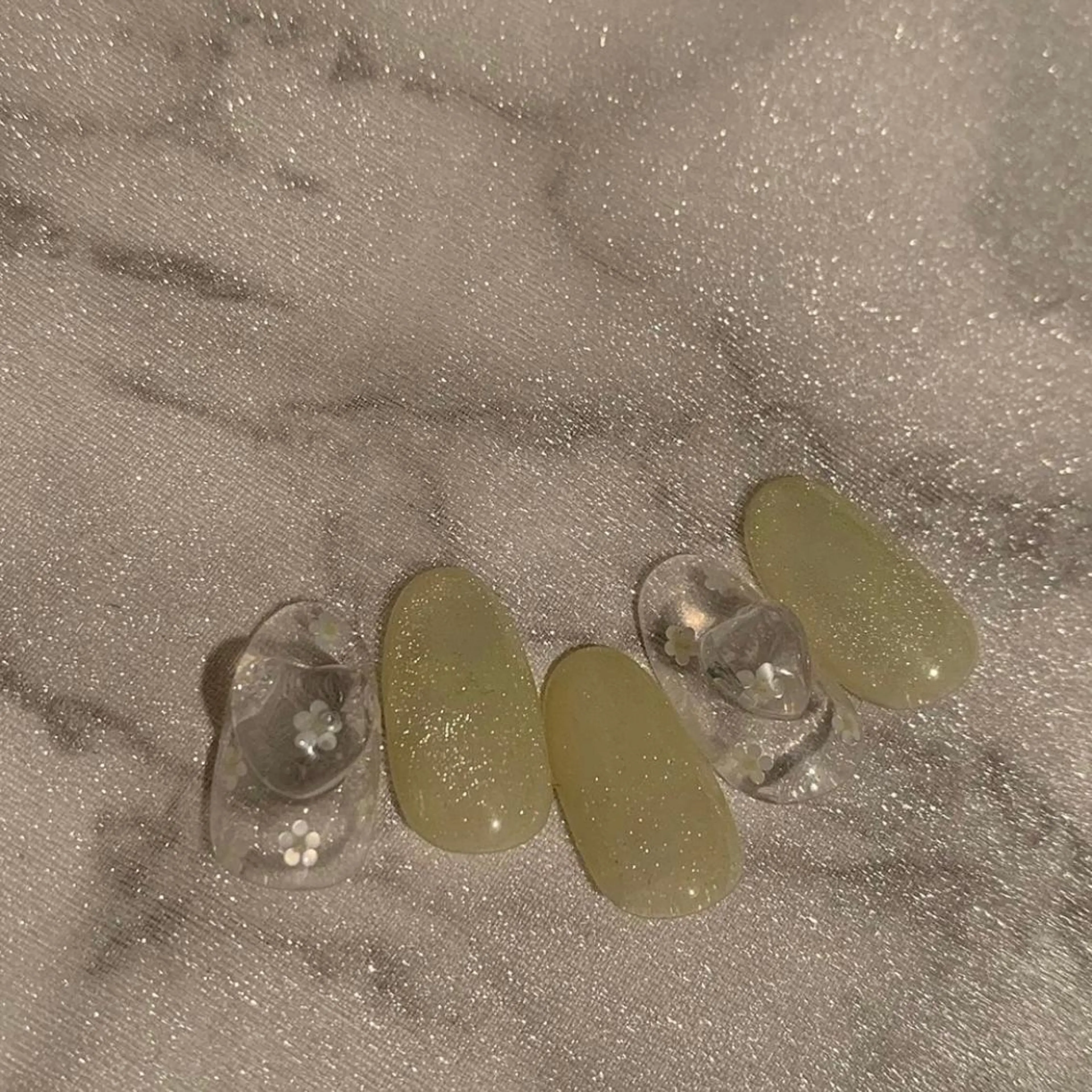 ネイル フラッシュネイル フラワーネイル ハンドネイル ハンドケア lyly.nail所属・lylynail YUUKAのネイルデザイン