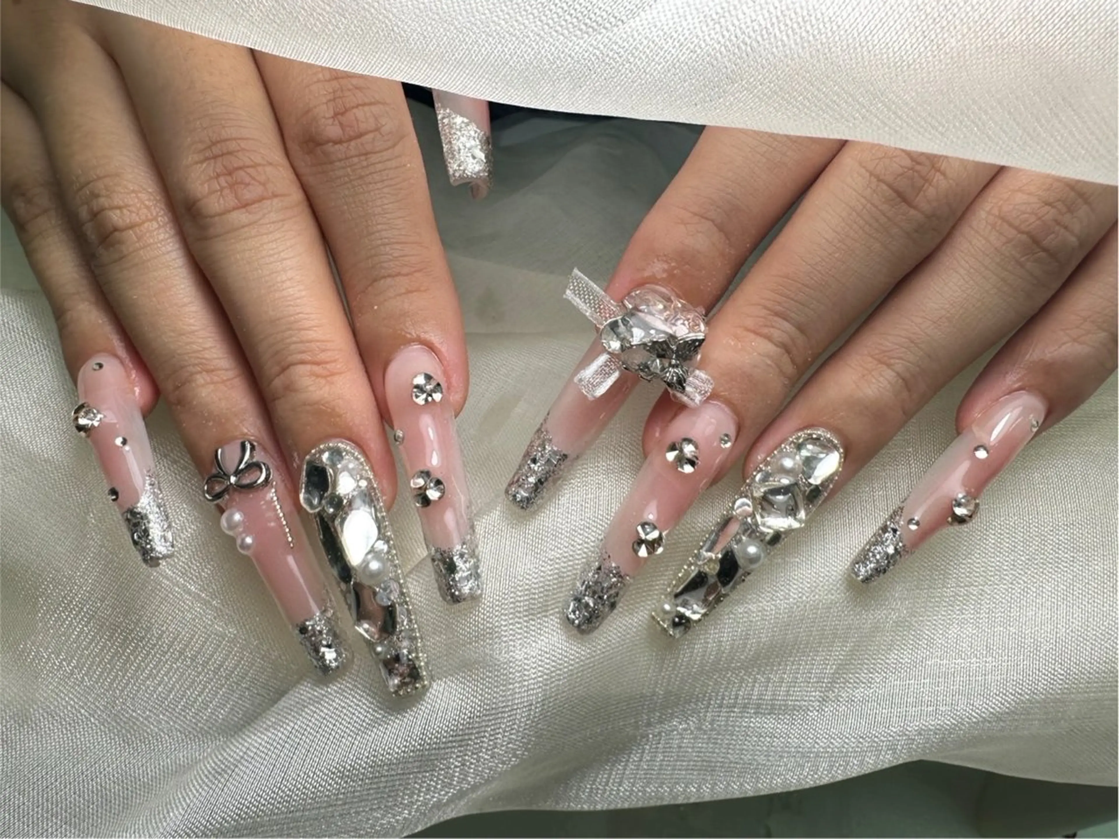 ネイル ハンドネイル lucky nail 歌舞伎町のネイルデザイン
