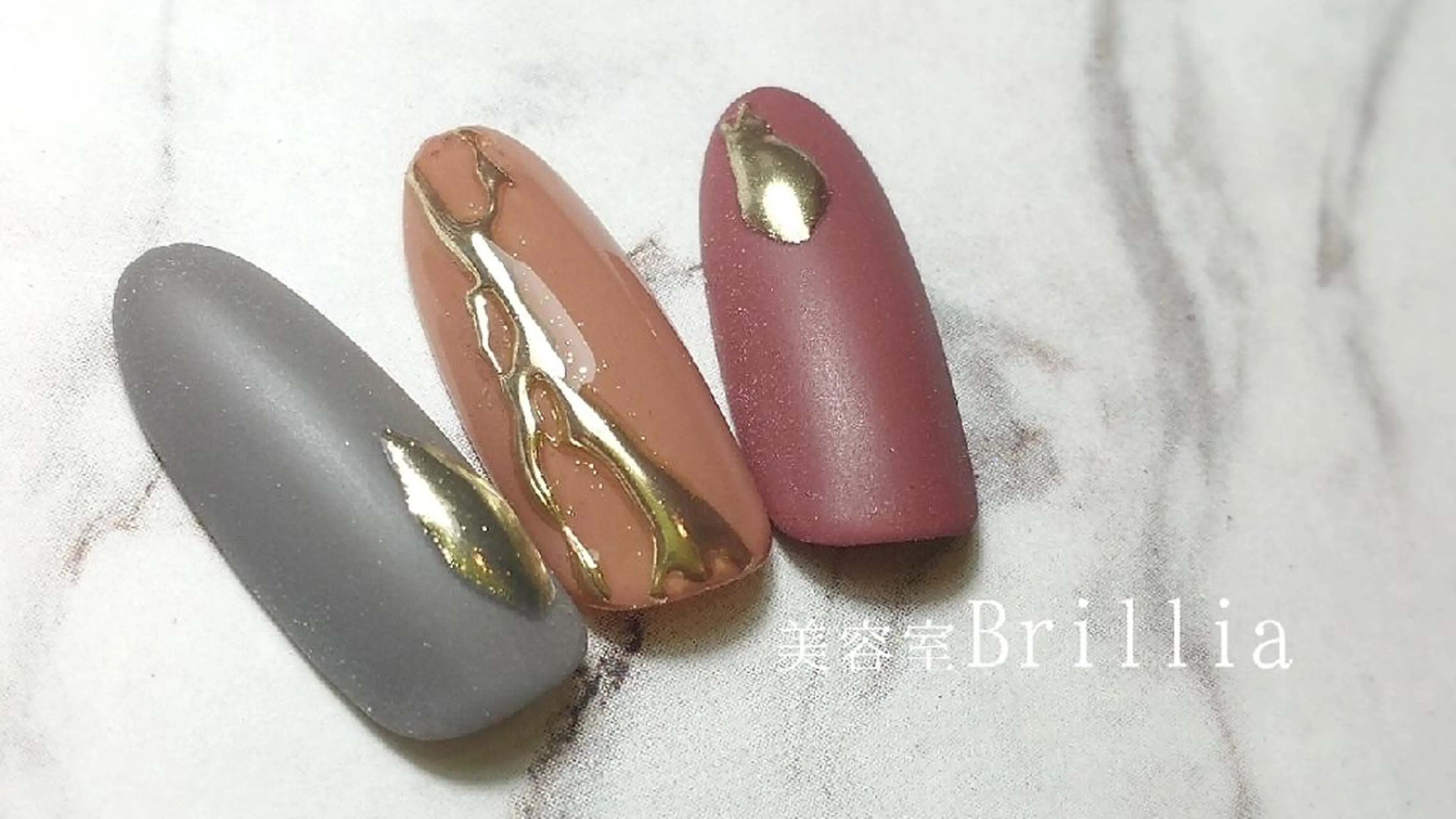 ネイル 柴田 彩のネイルデザイン