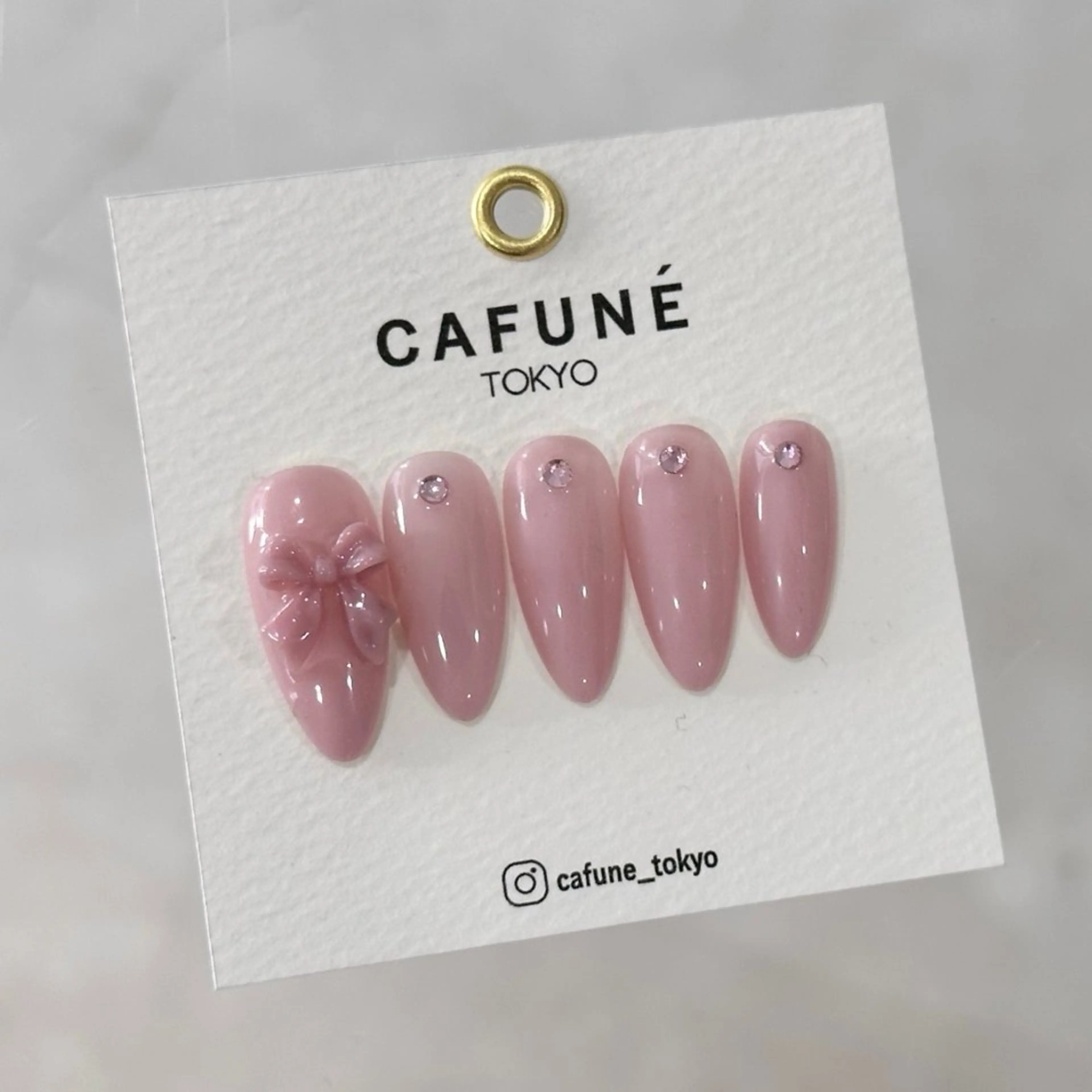 ネイル ワンカラーネイル ハンドネイル CAFUNÉ tokyo所属・☾ ໋CAFUNE yuki︎︎𓂃⟡のネイルデザイン