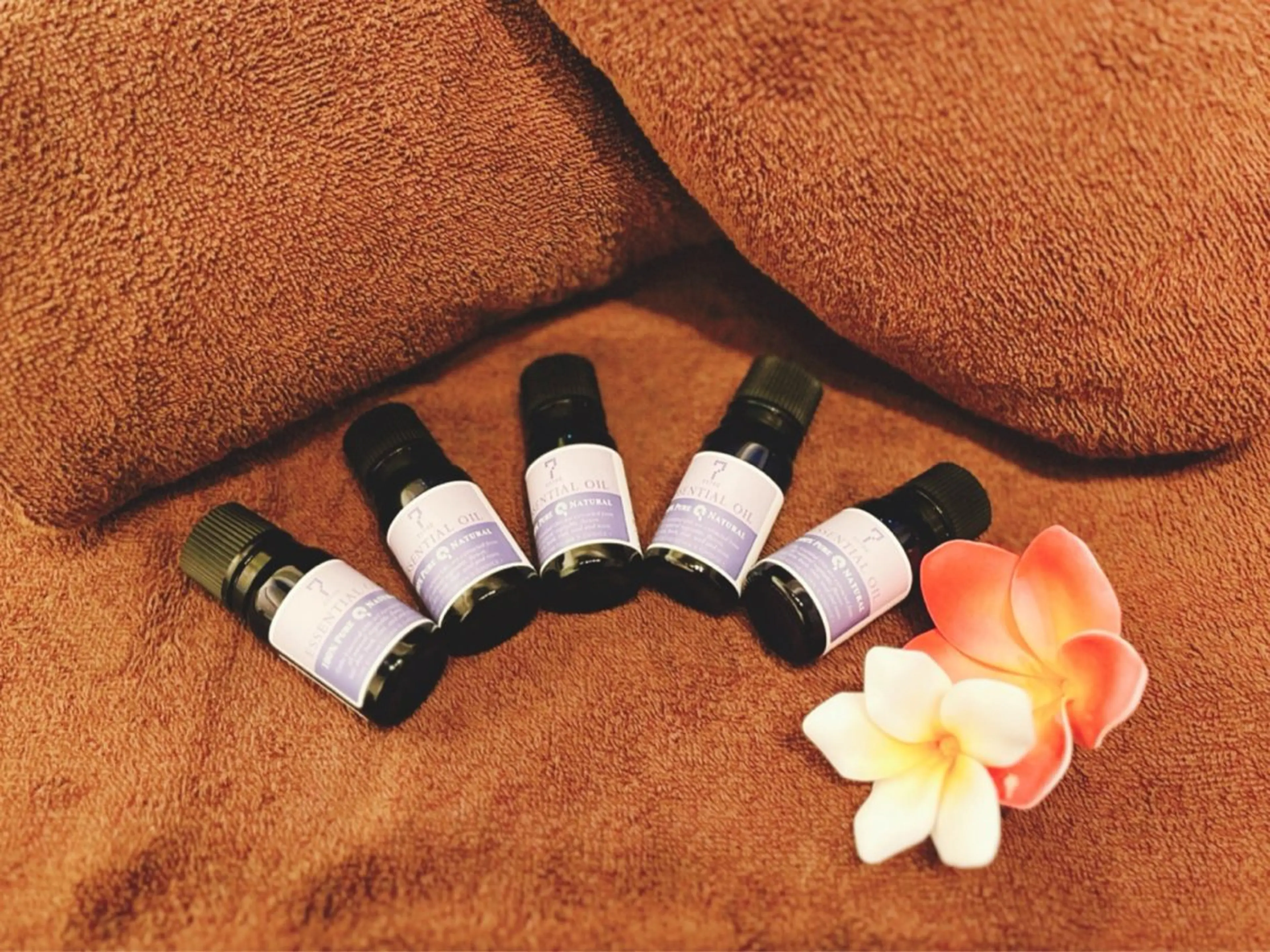 【ミニモ学割！6,000円→4,000円】贅沢アロママッサージ60分 むくみ/リンパ/足痩せ/セルライト/老廃物の写真