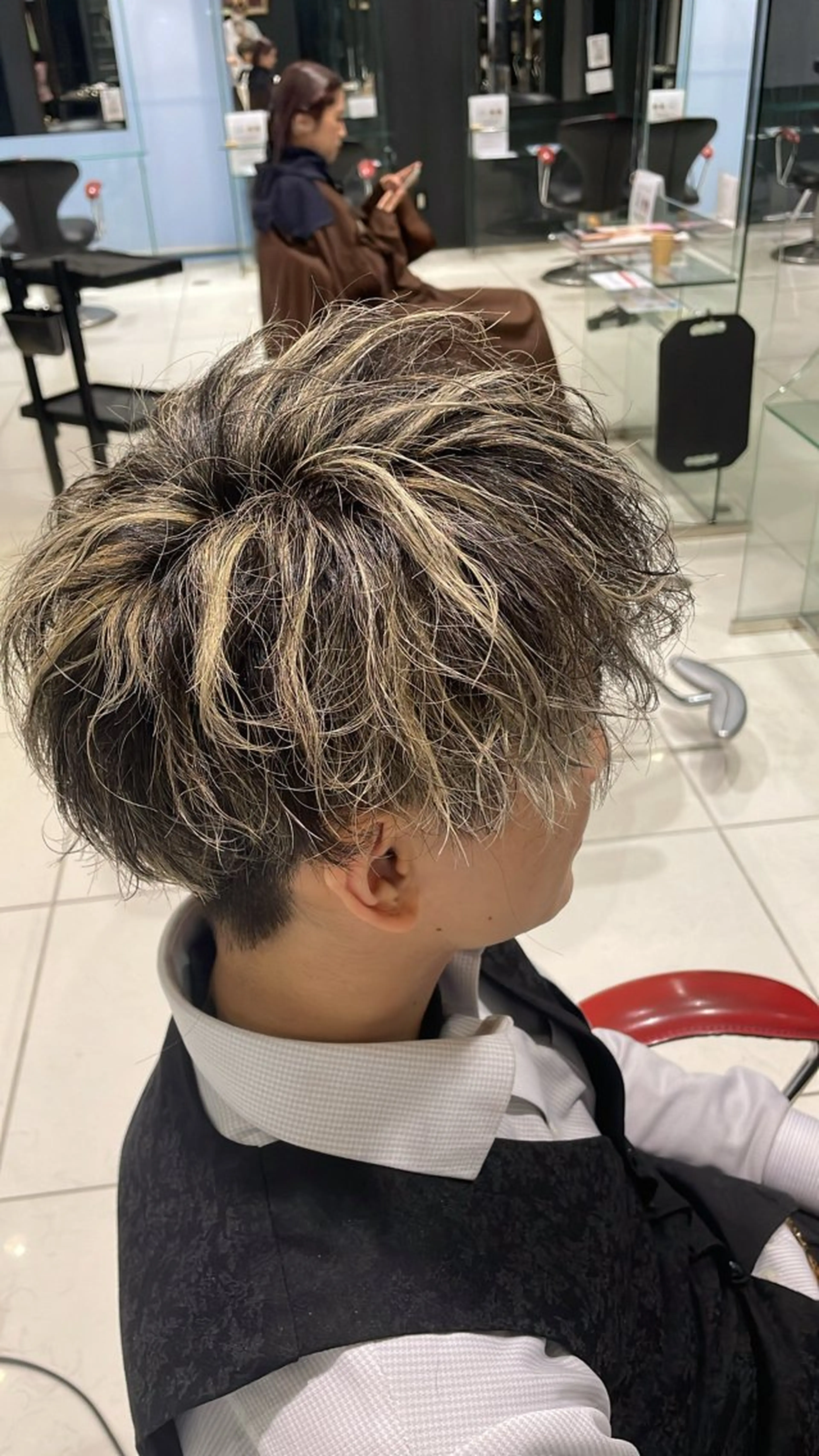 🔥メンズ限定🔥メッシュハイライトカラー&トリートメント ブリーチ込の写真