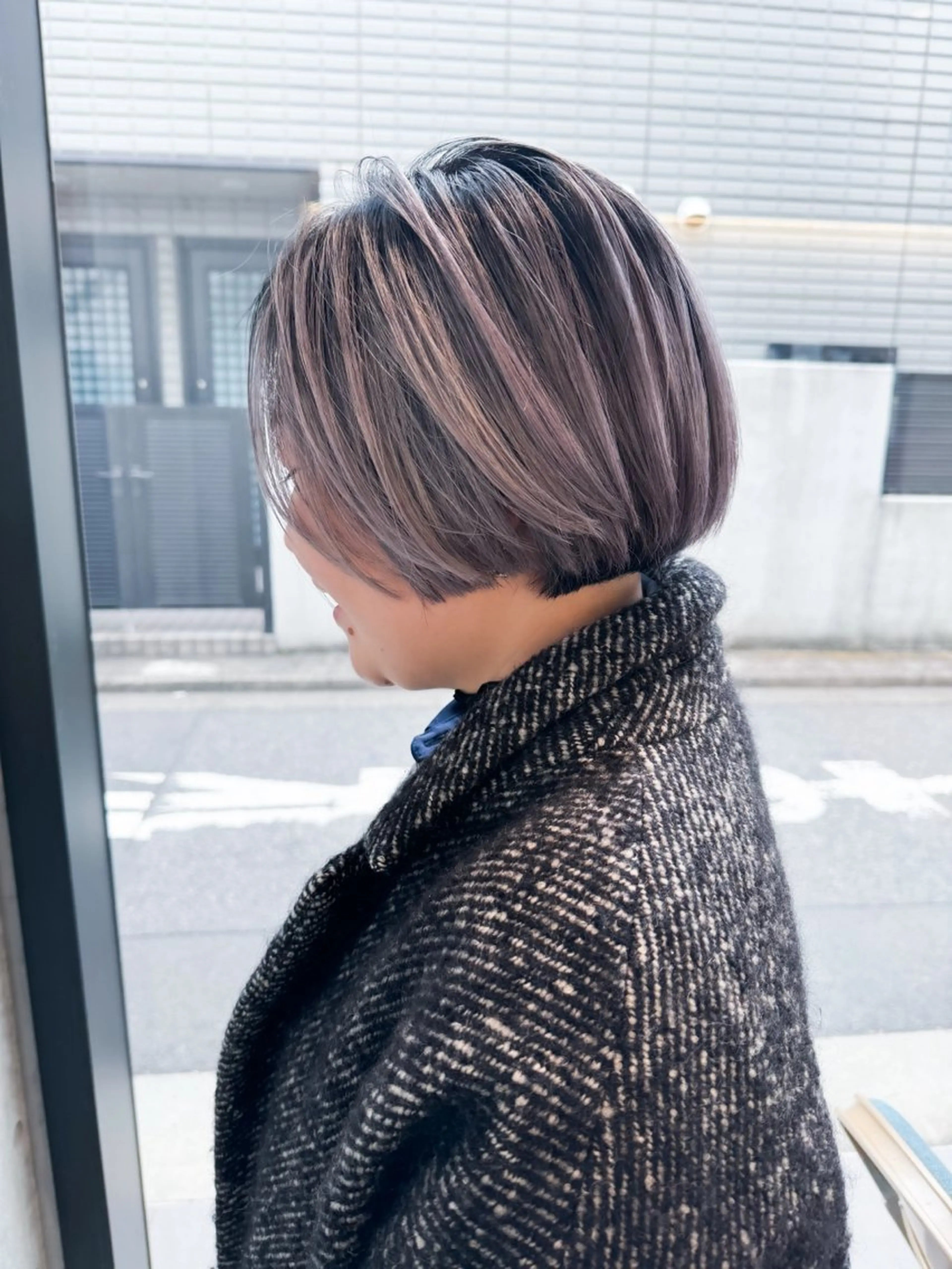 ショート カラー ヘアアレンジ ミニボブ/ブリーチ 🌈MISATOのヘアスタイル