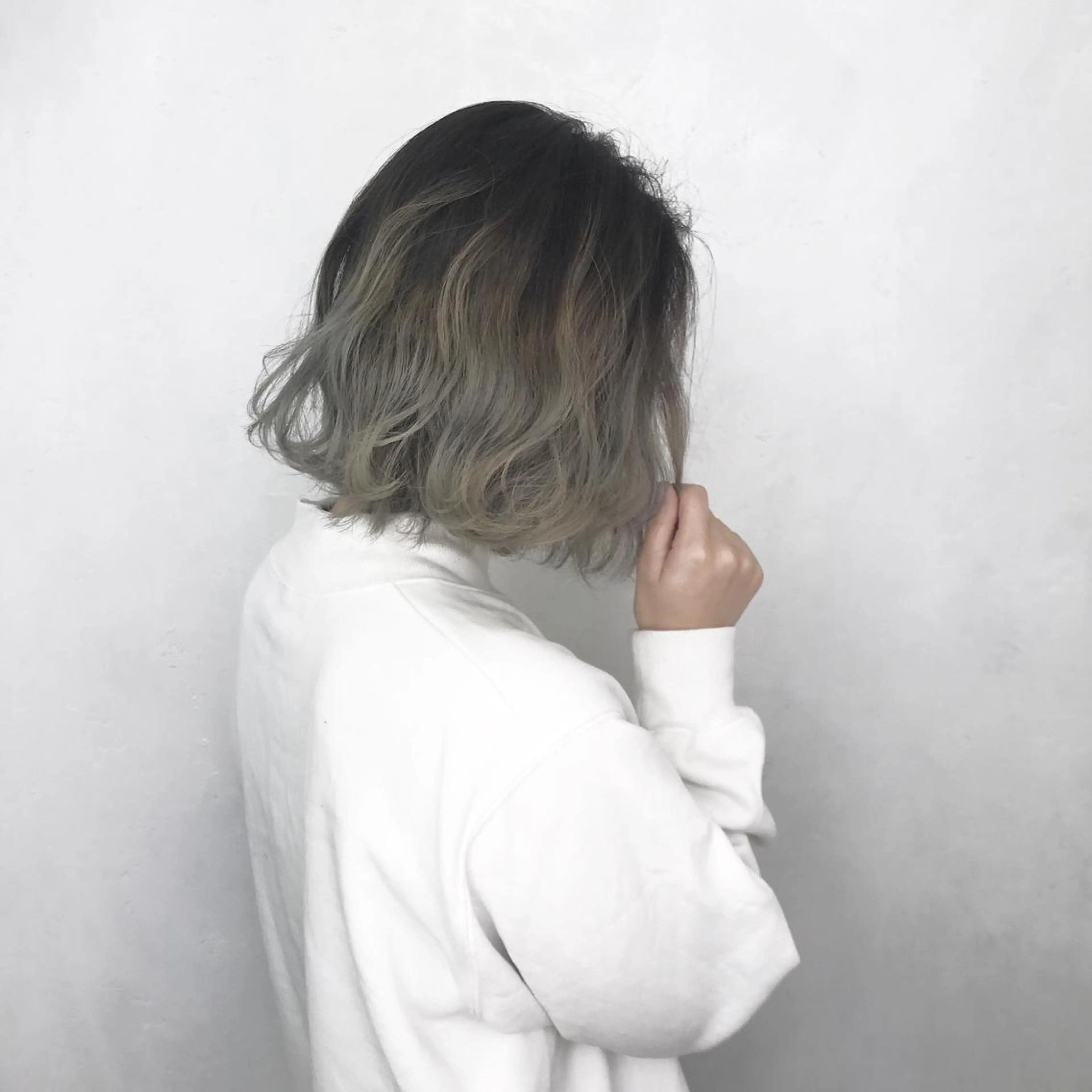 ミディアム カラー バレイヤージュ レイヤーカット TATSUYA アートディレクターのヘアスタイル